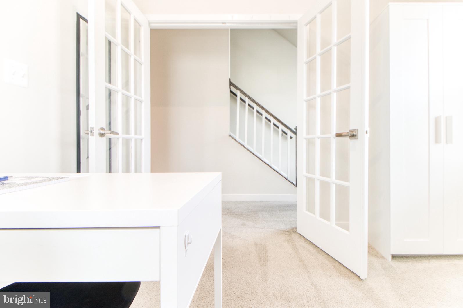 GREENBELT STATION - Residential