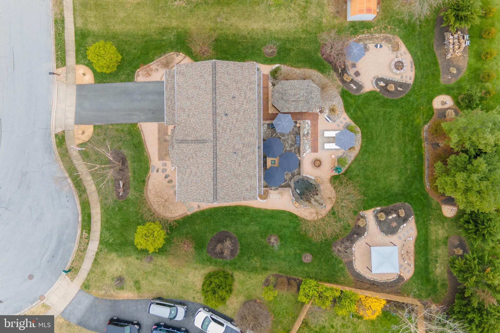 SOUTHGATE - Residential