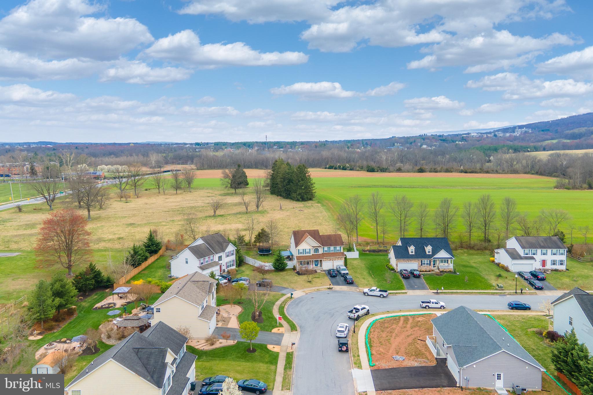 SOUTHGATE - Residential