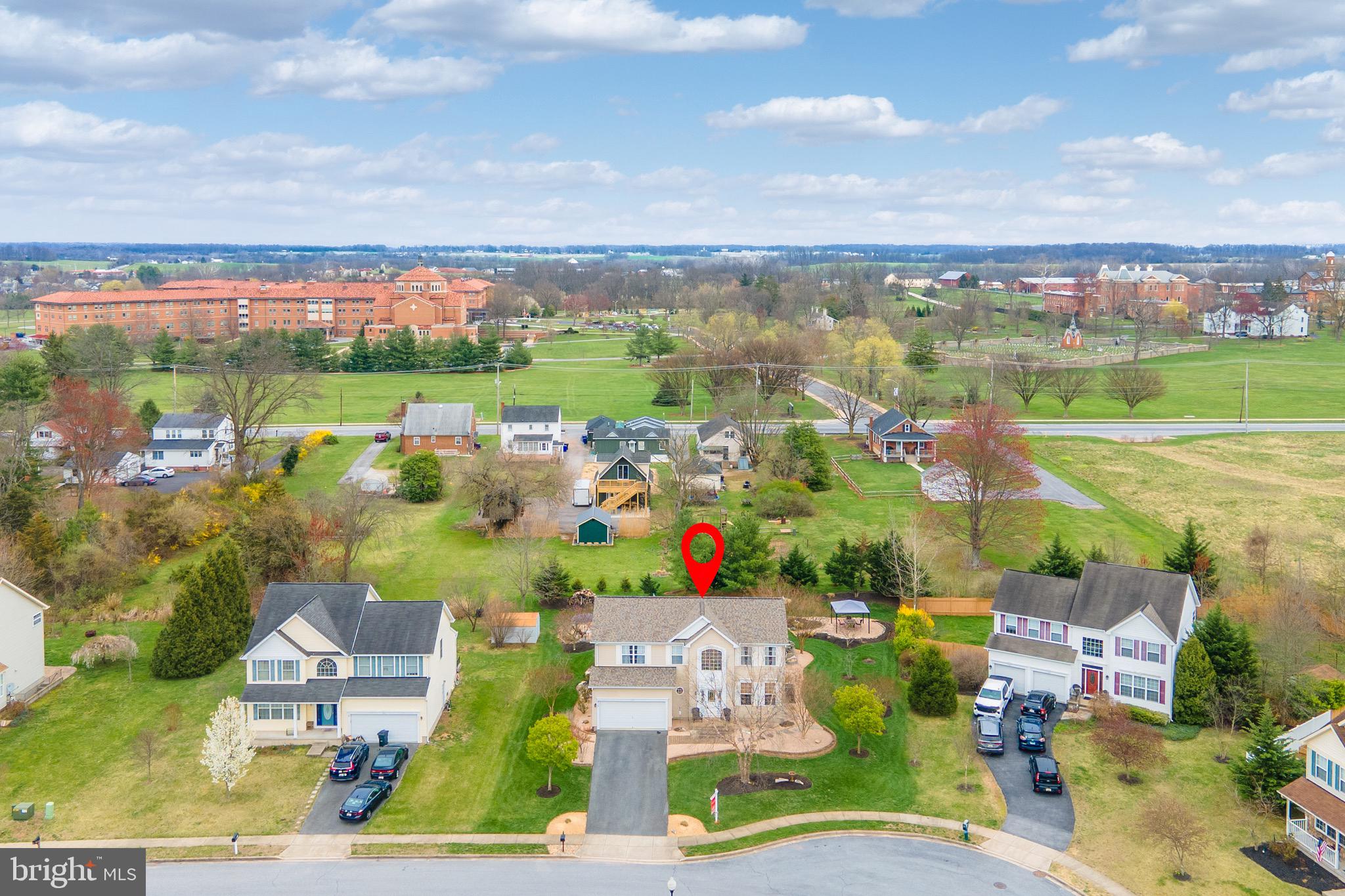 SOUTHGATE - Residential