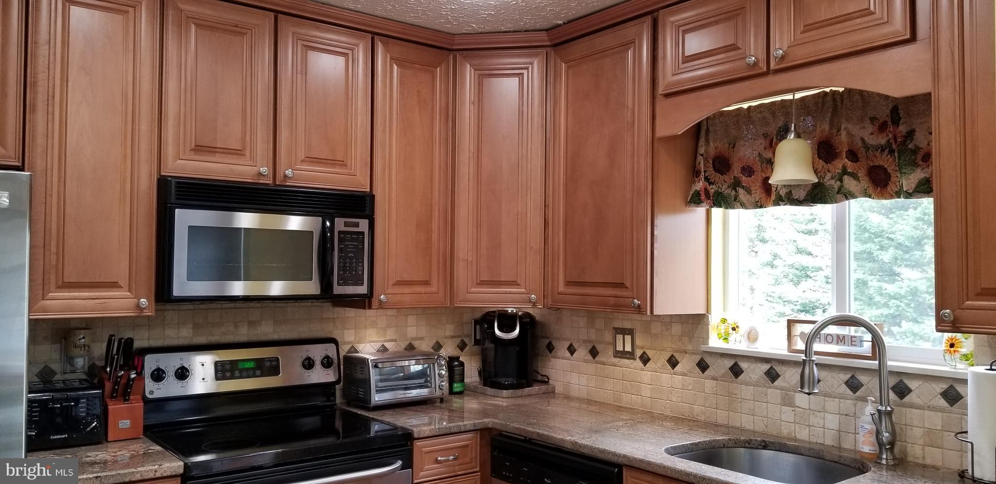 TREVOR WOODS - Residential