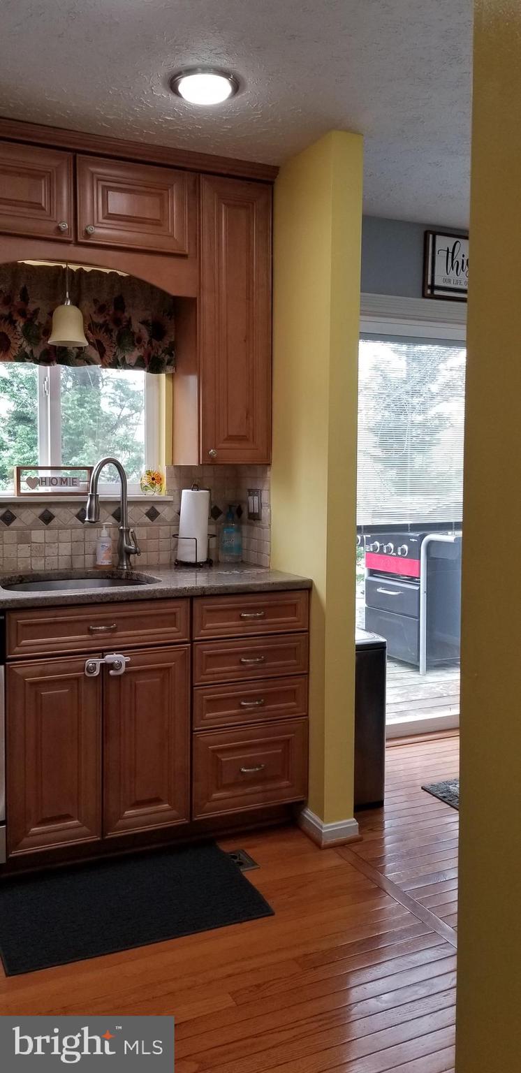 TREVOR WOODS - Residential