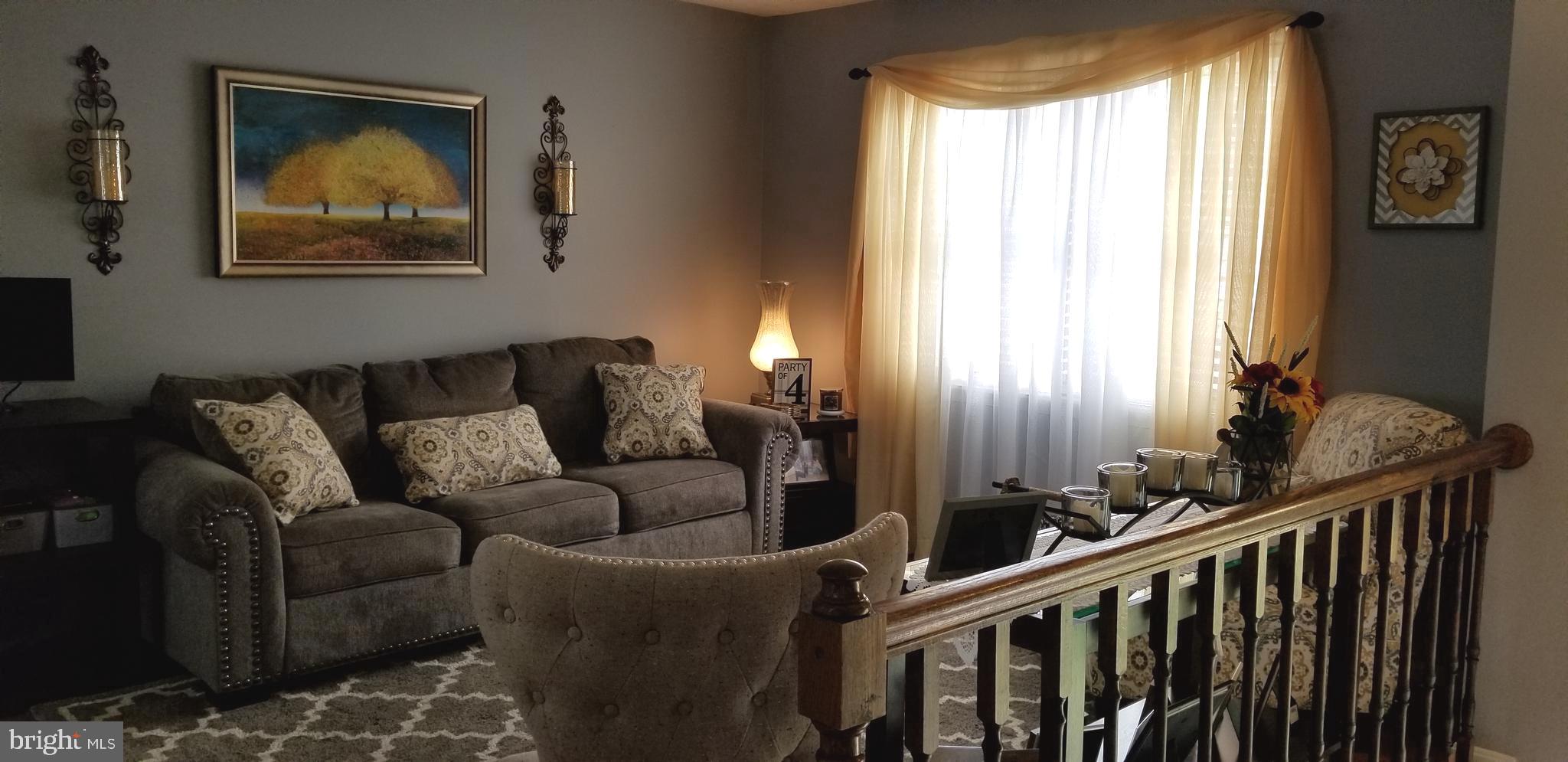 TREVOR WOODS - Residential