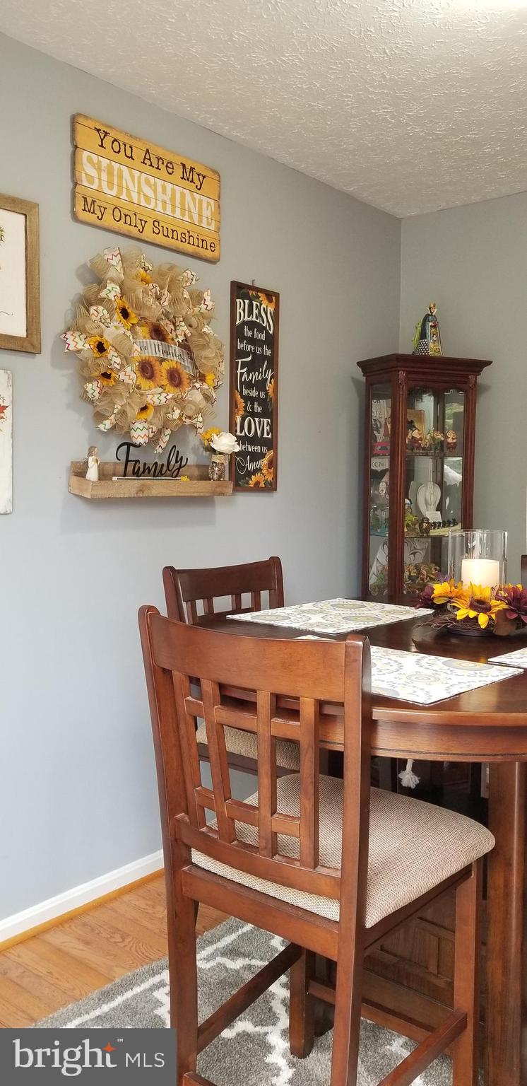 TREVOR WOODS - Residential