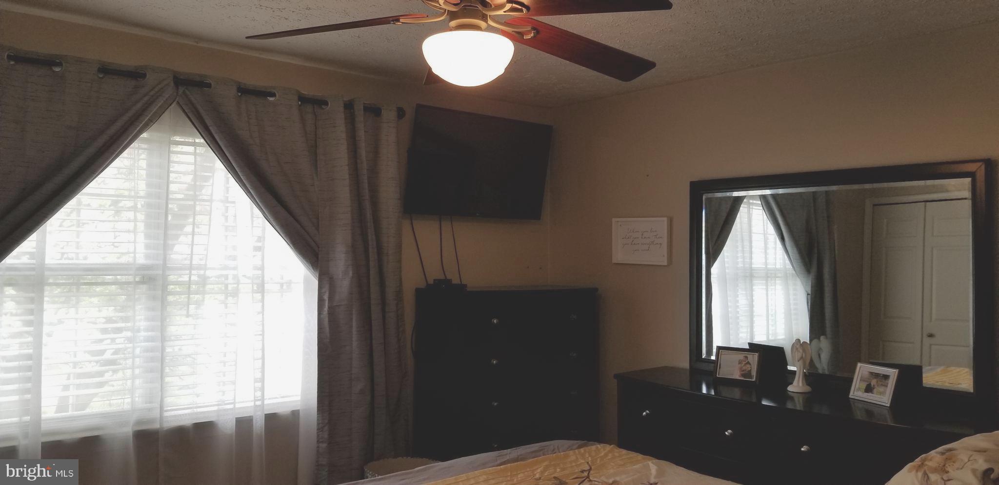 TREVOR WOODS - Residential