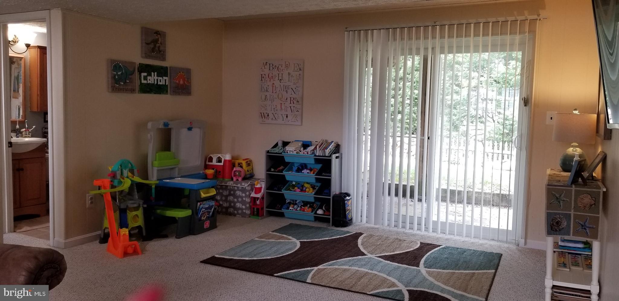 TREVOR WOODS - Residential