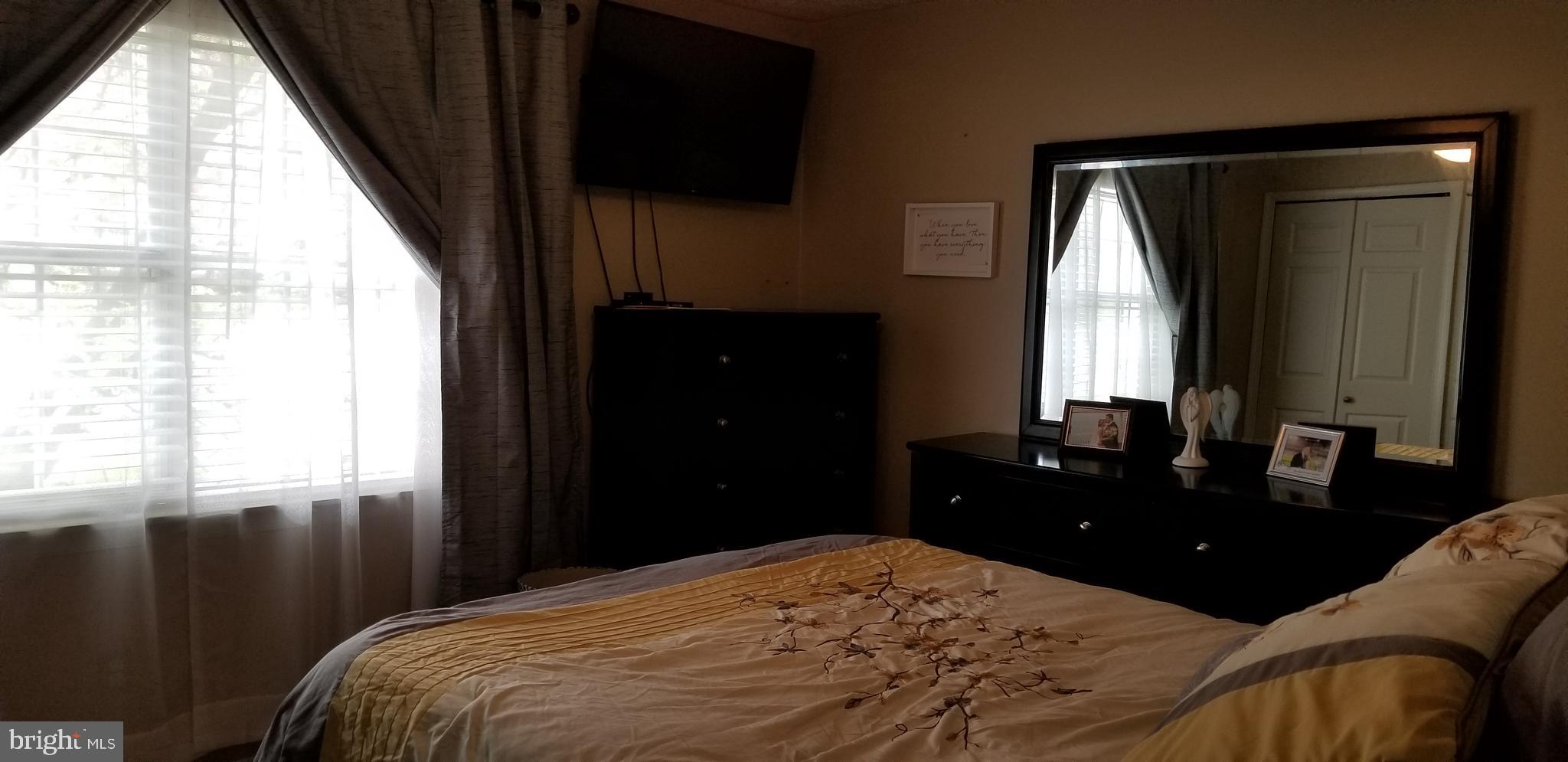 TREVOR WOODS - Residential