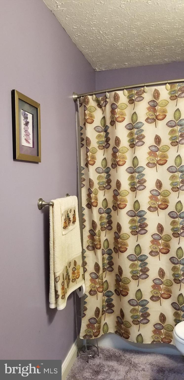 TREVOR WOODS - Residential