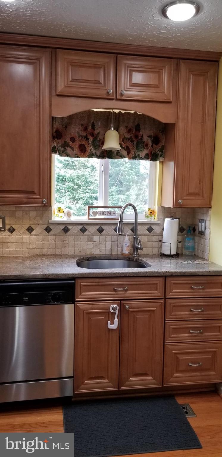 TREVOR WOODS - Residential