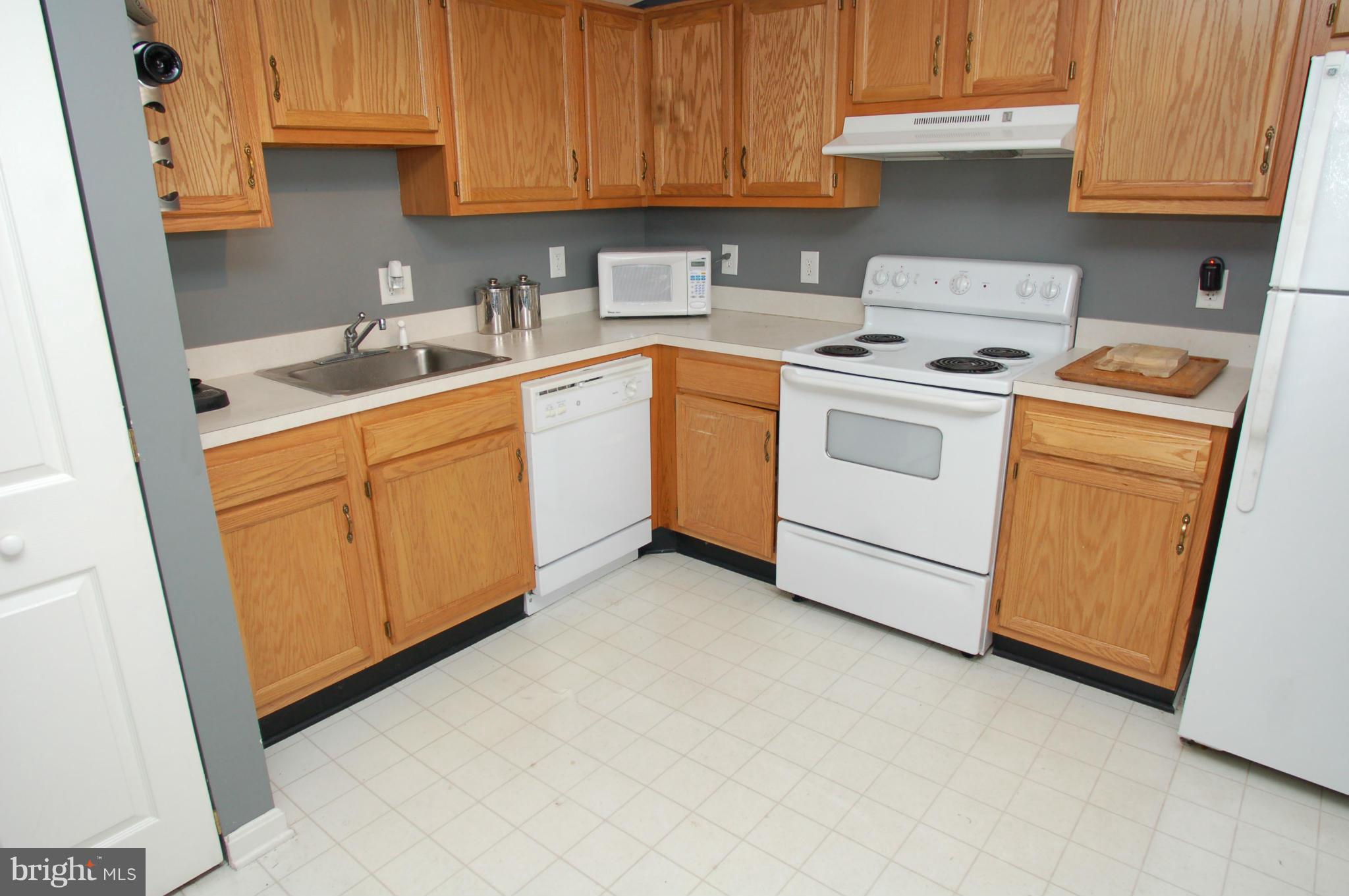 EASTPORT - Residential Lease