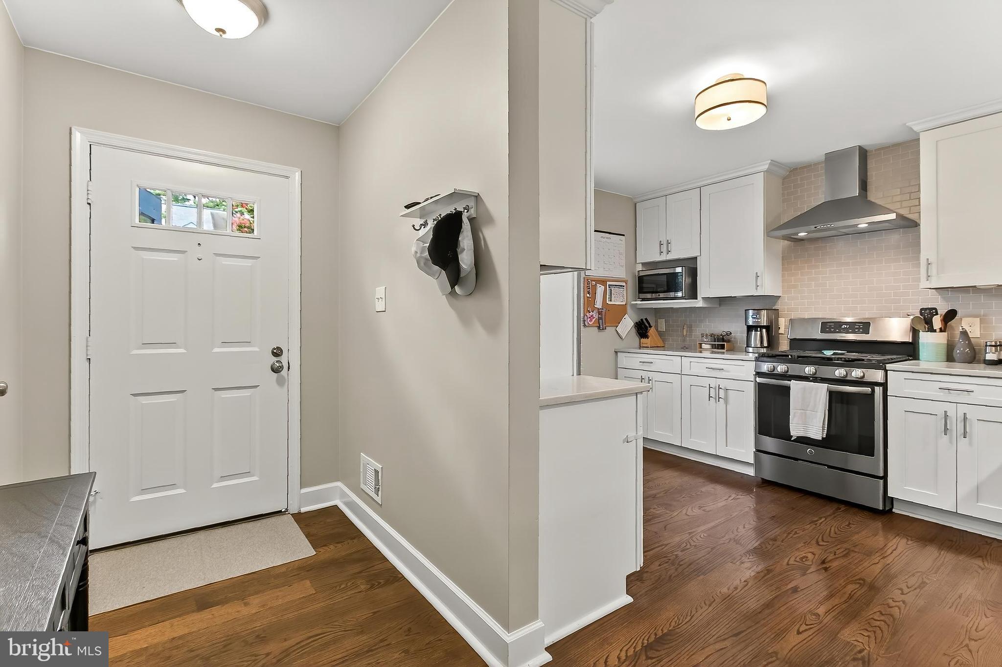 5005 DOMAIN PLACE