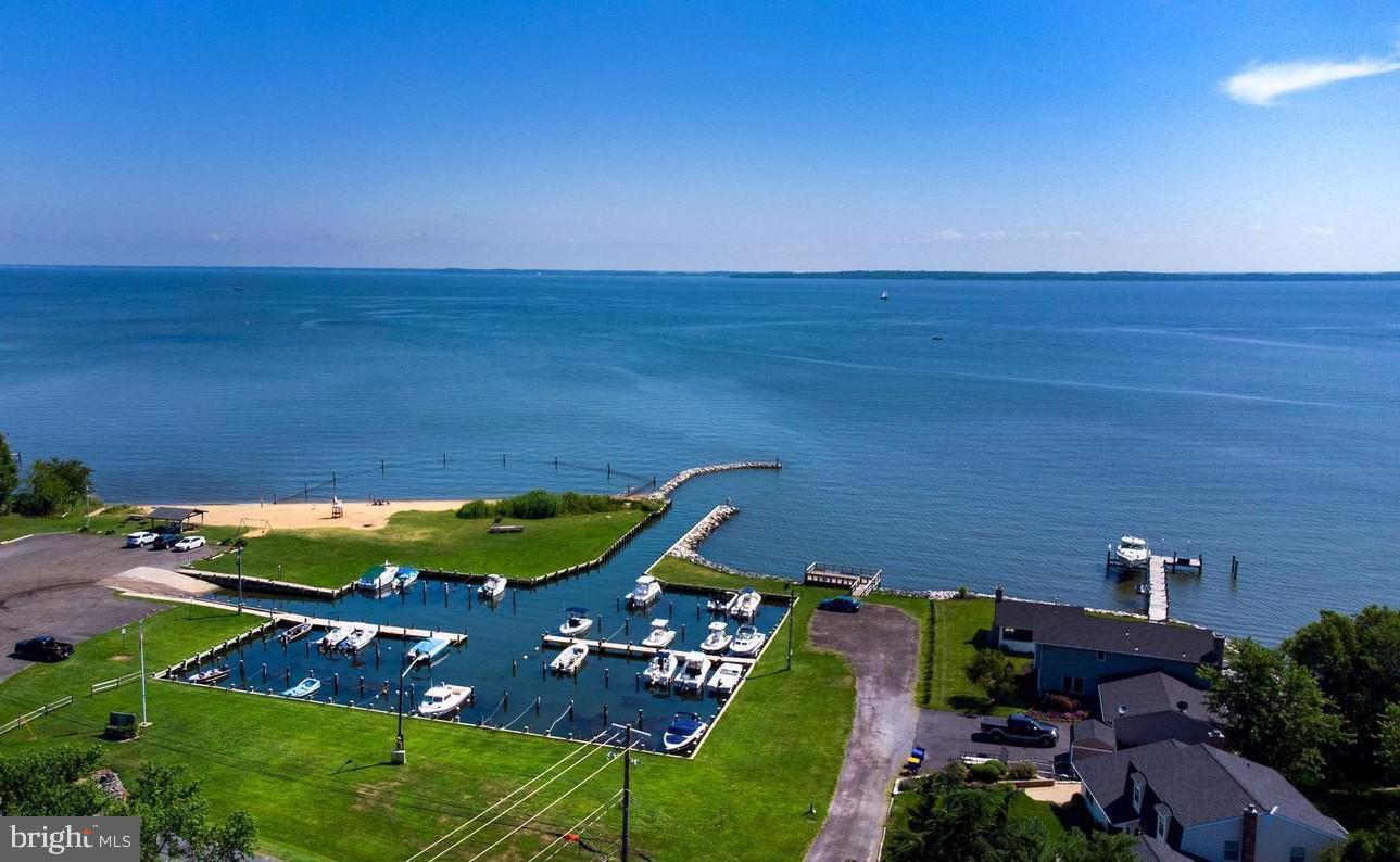 CLOVERFIELDS - Residential Lease