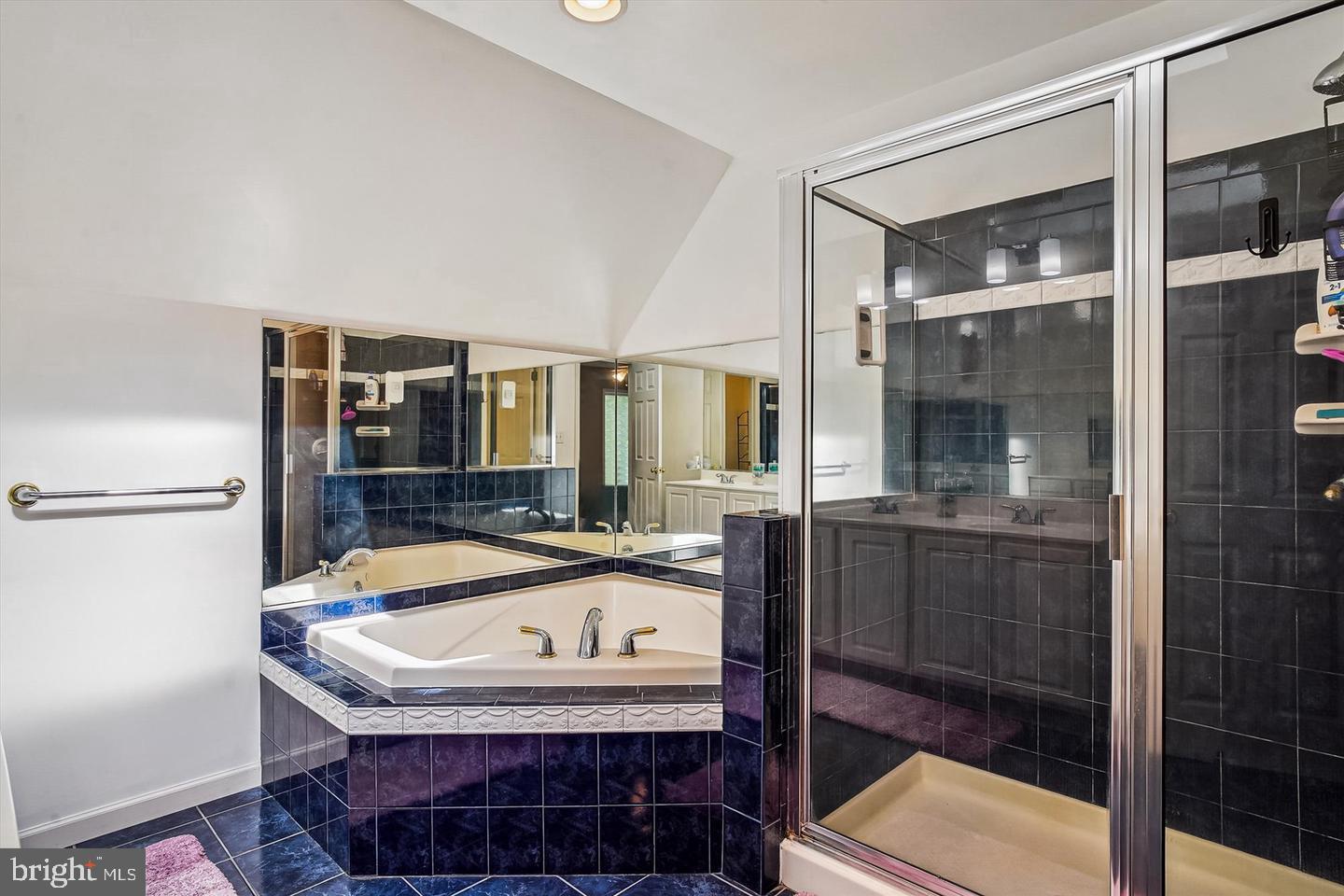 CLOVERFIELDS - Residential Lease