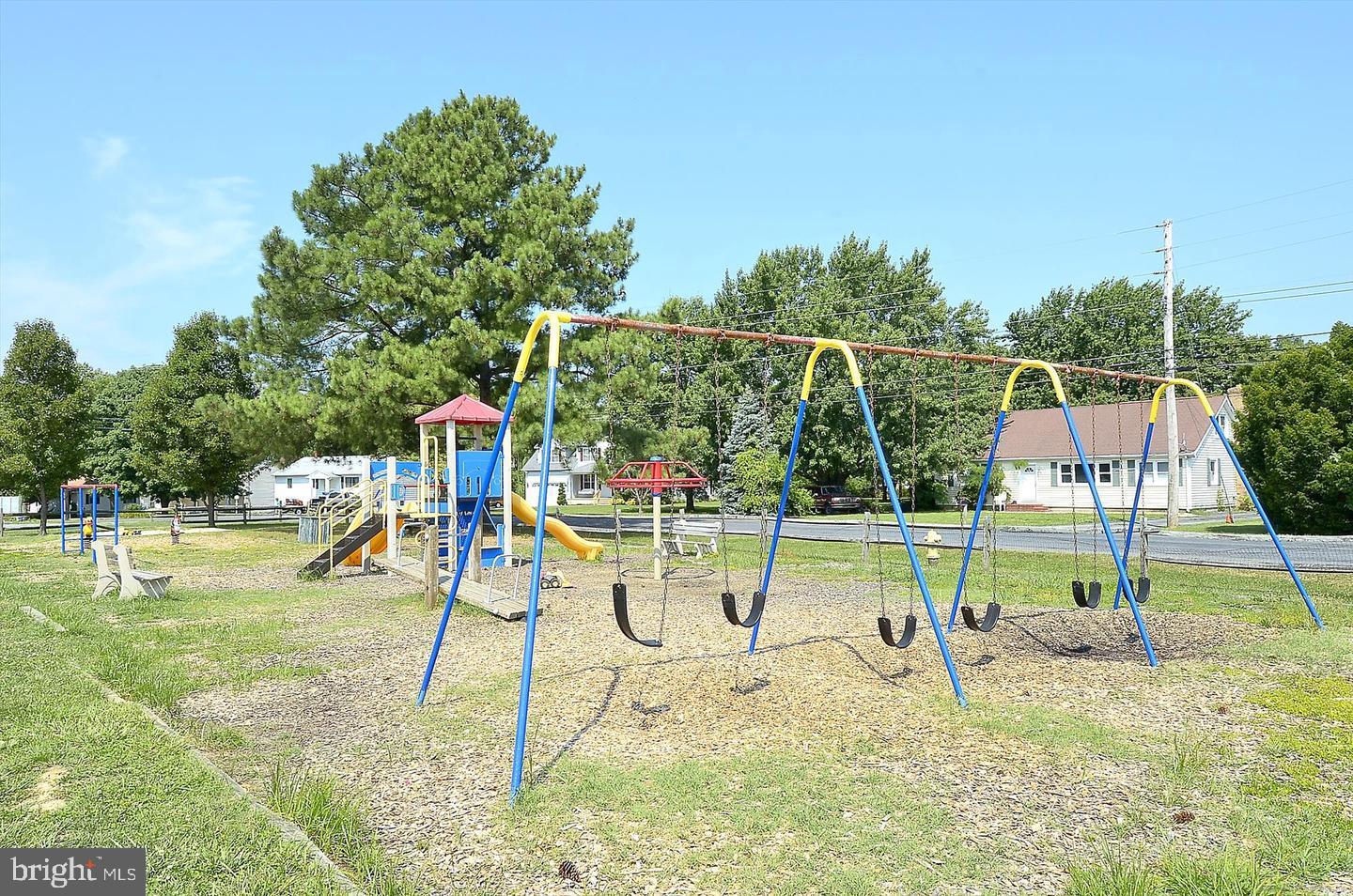 CLOVERFIELDS - Residential Lease