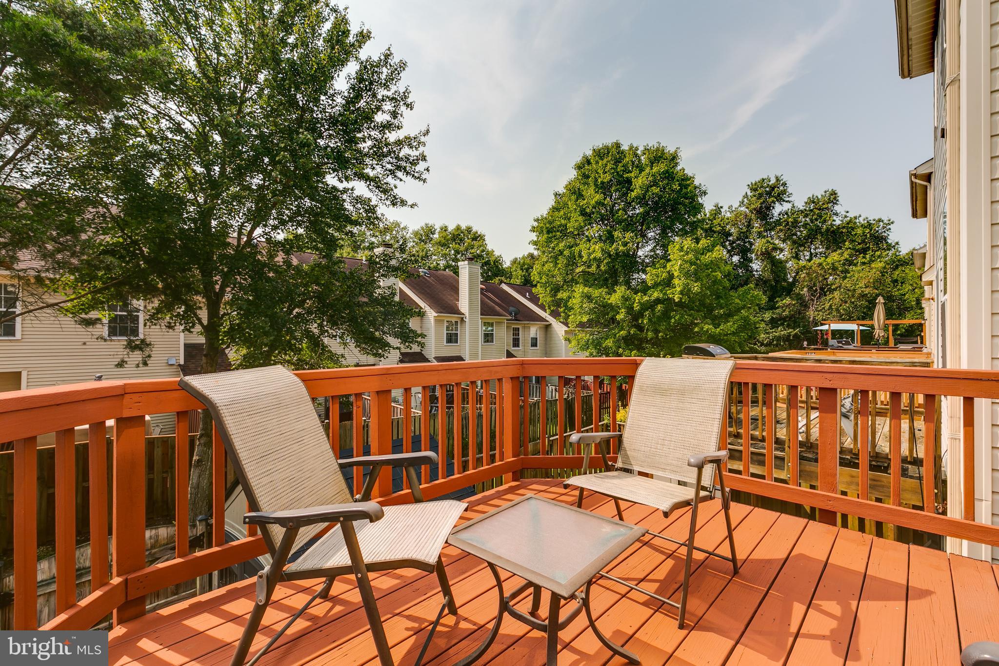 SACRAMENTO MEWS - Residential