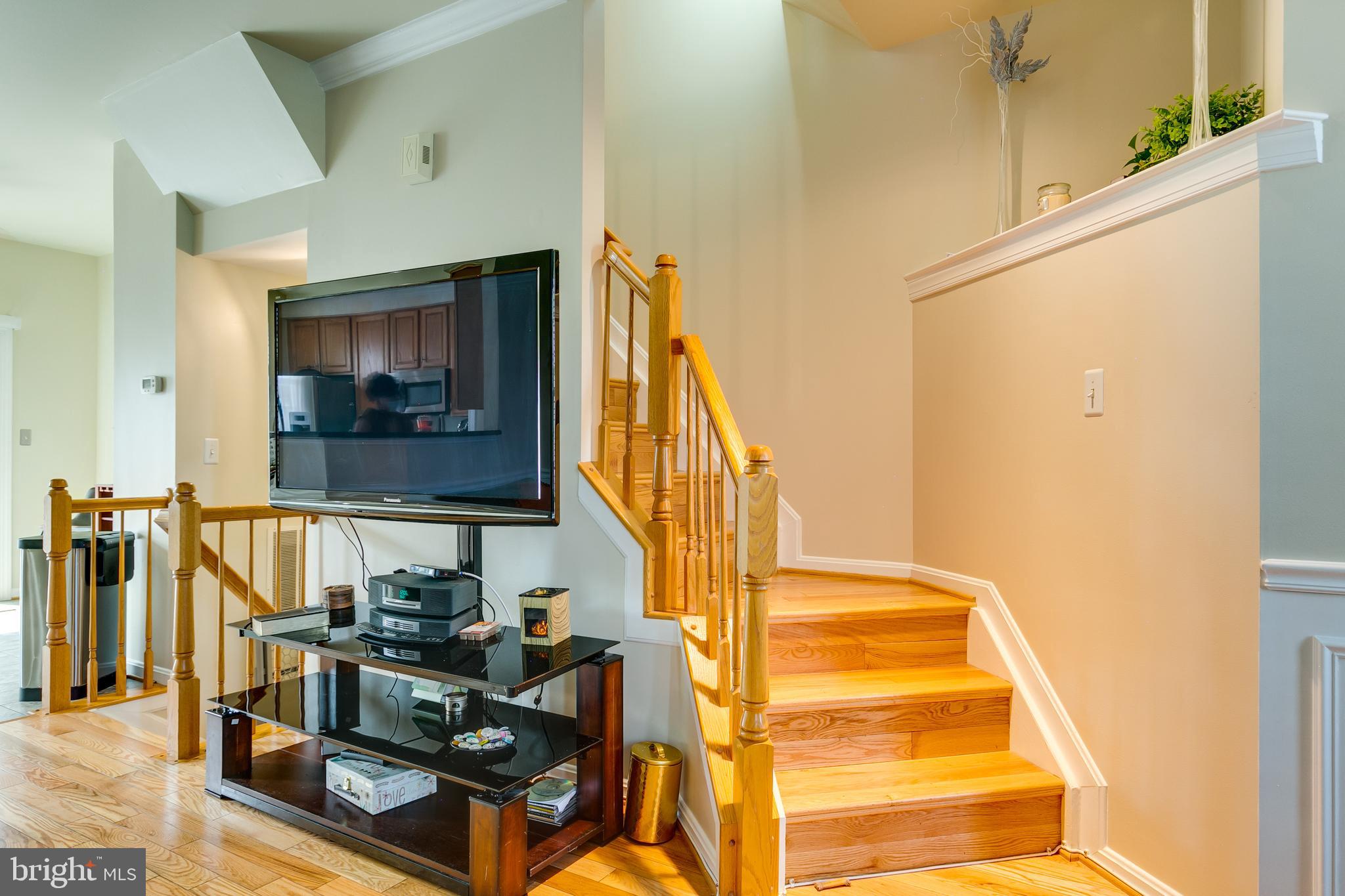 SACRAMENTO MEWS - Residential