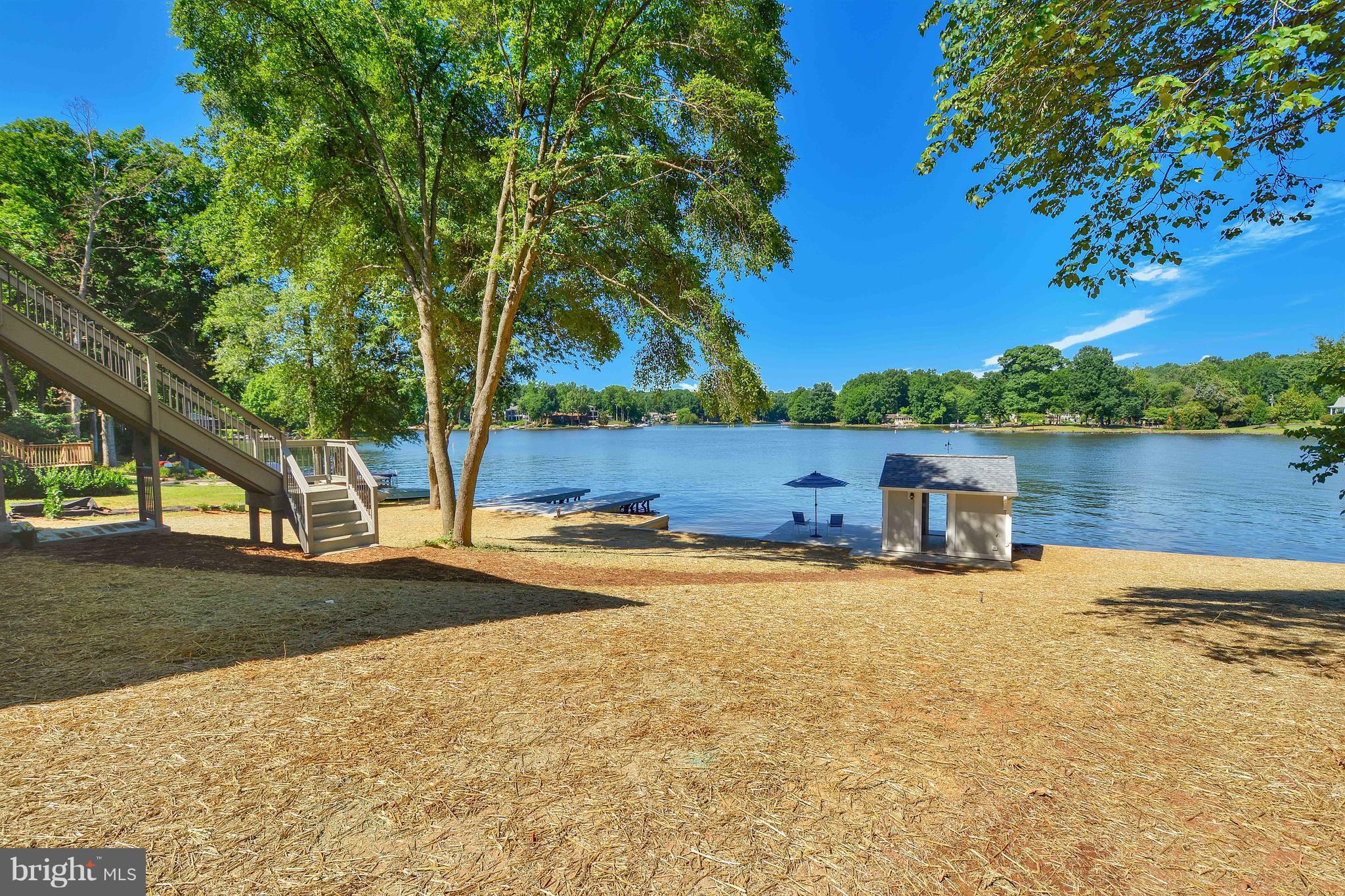 LAKE OF THE WOODS - Residential