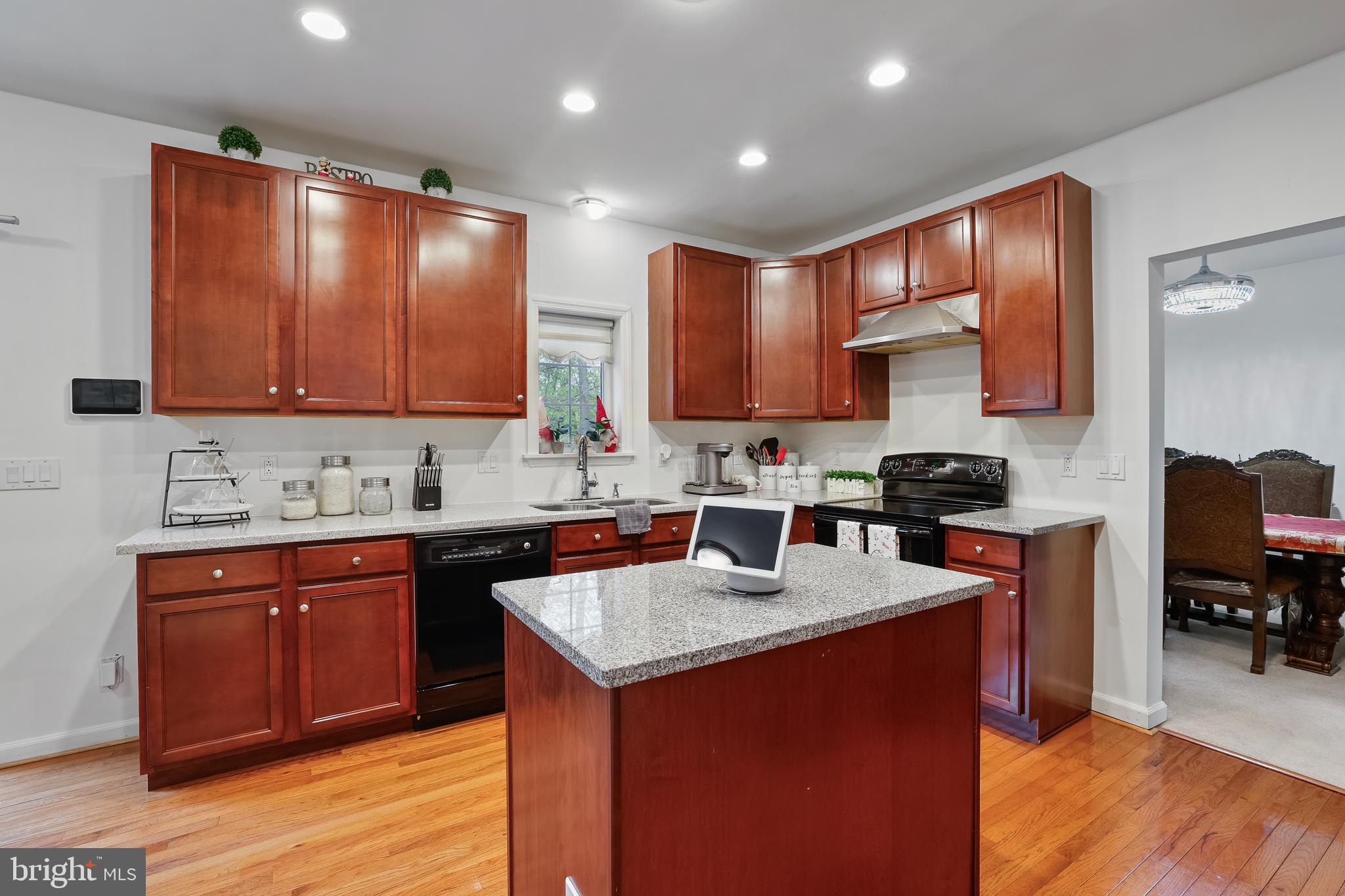 12118 OLD FORT ROAD