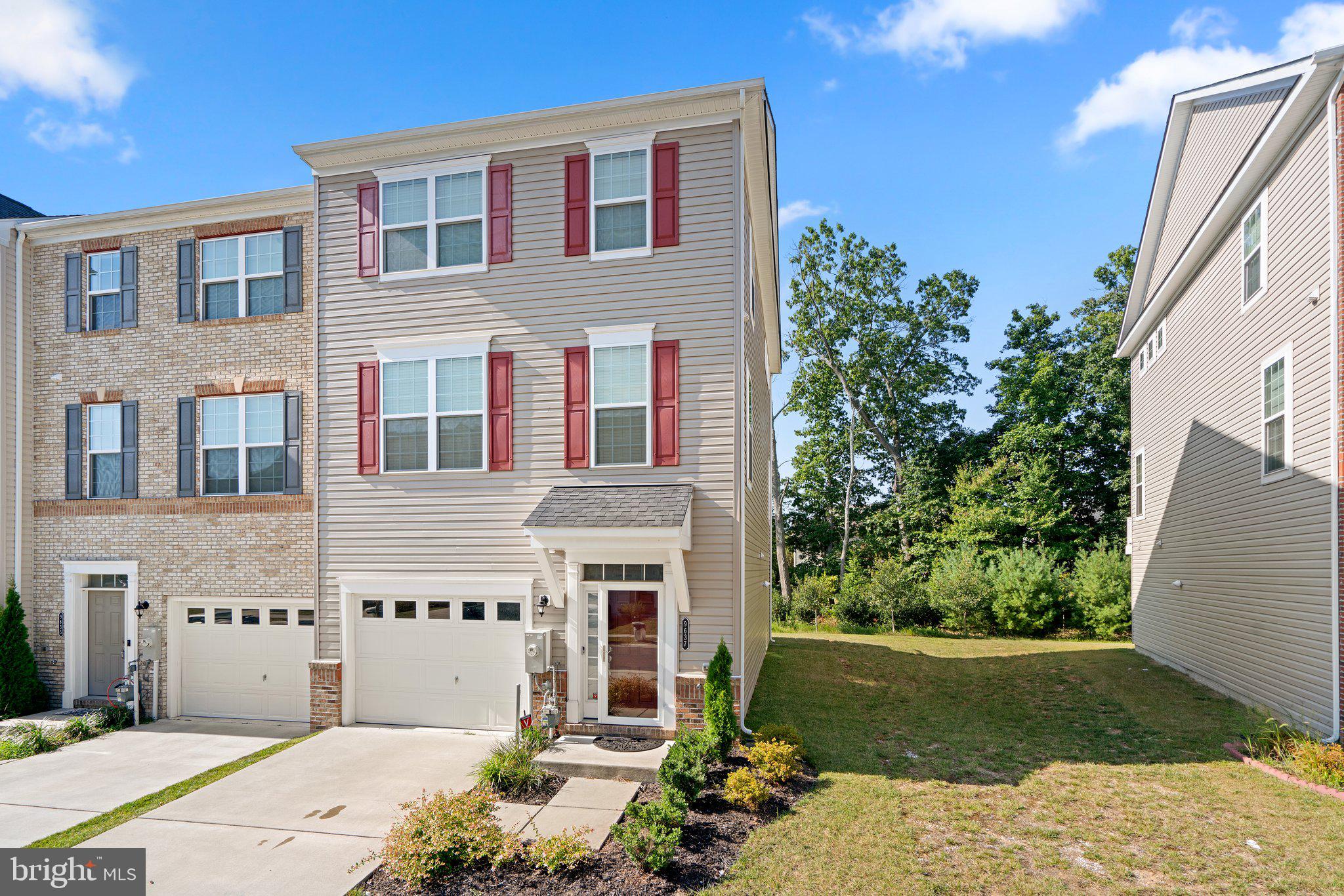 BALLARD GREEN - Residential