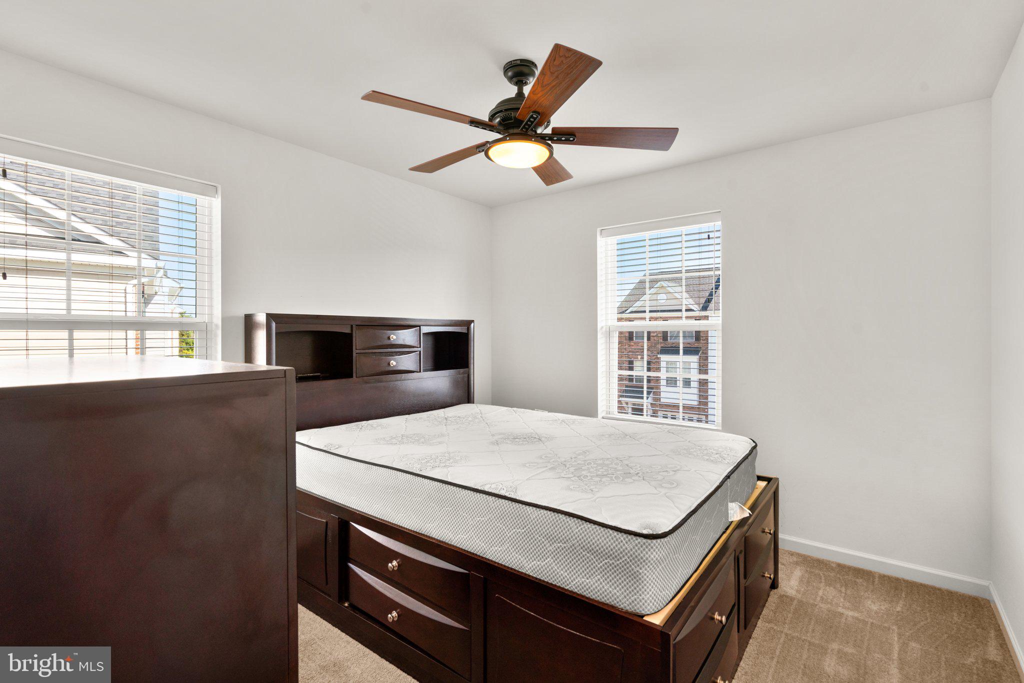 BALLARD GREEN - Residential