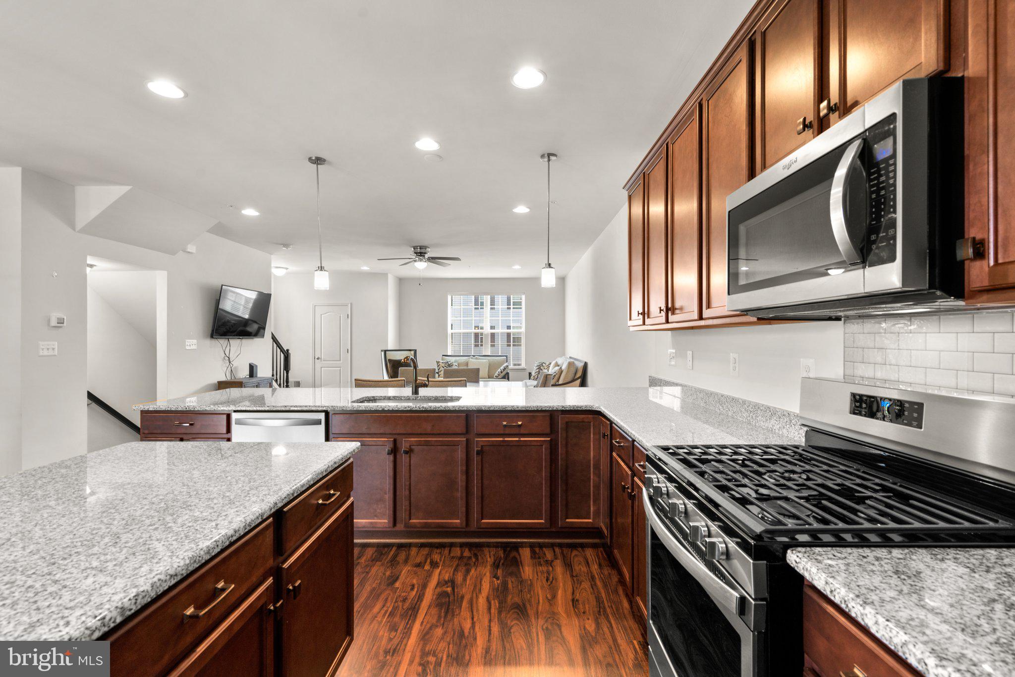 BALLARD GREEN - Residential