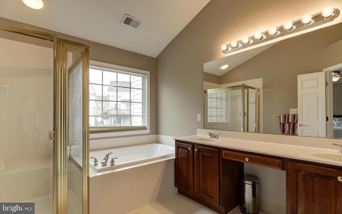 POTOMAC STATION - Residential Lease