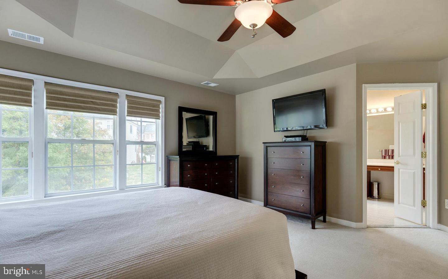 POTOMAC STATION - Residential Lease