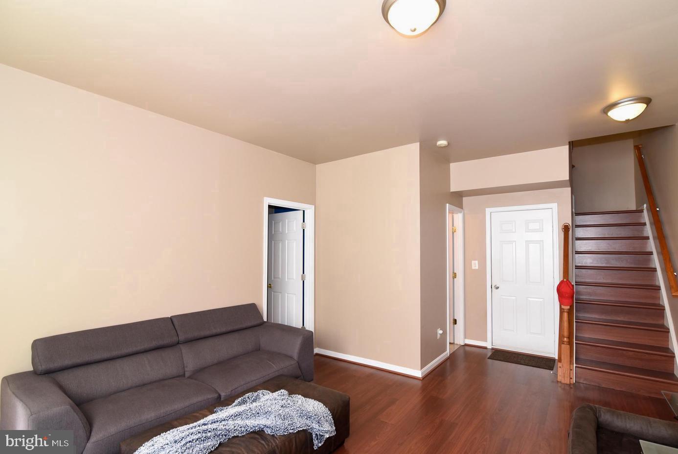 POTOMAC STATION - Residential Lease