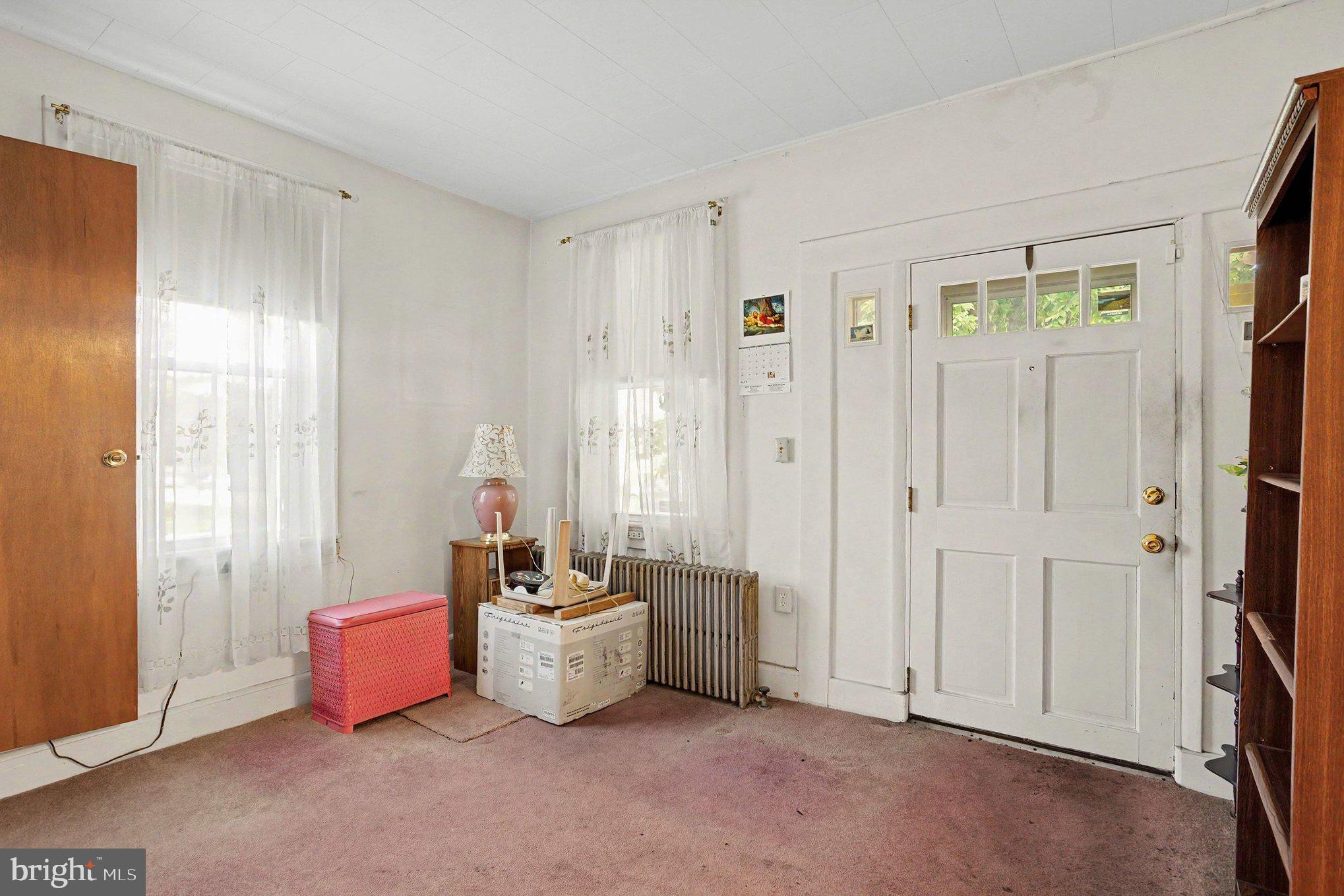 327 NICHOLSON ROAD