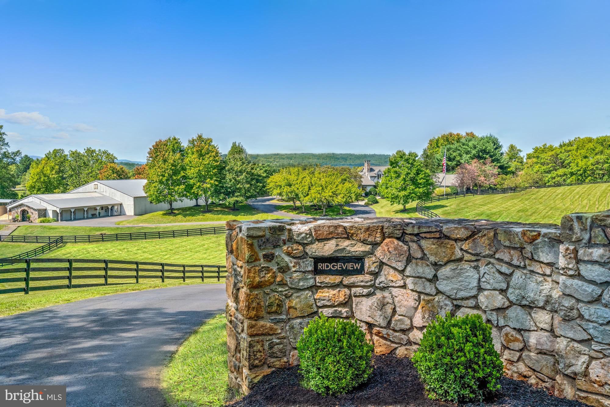 BELLEVUE FARMS - Residential