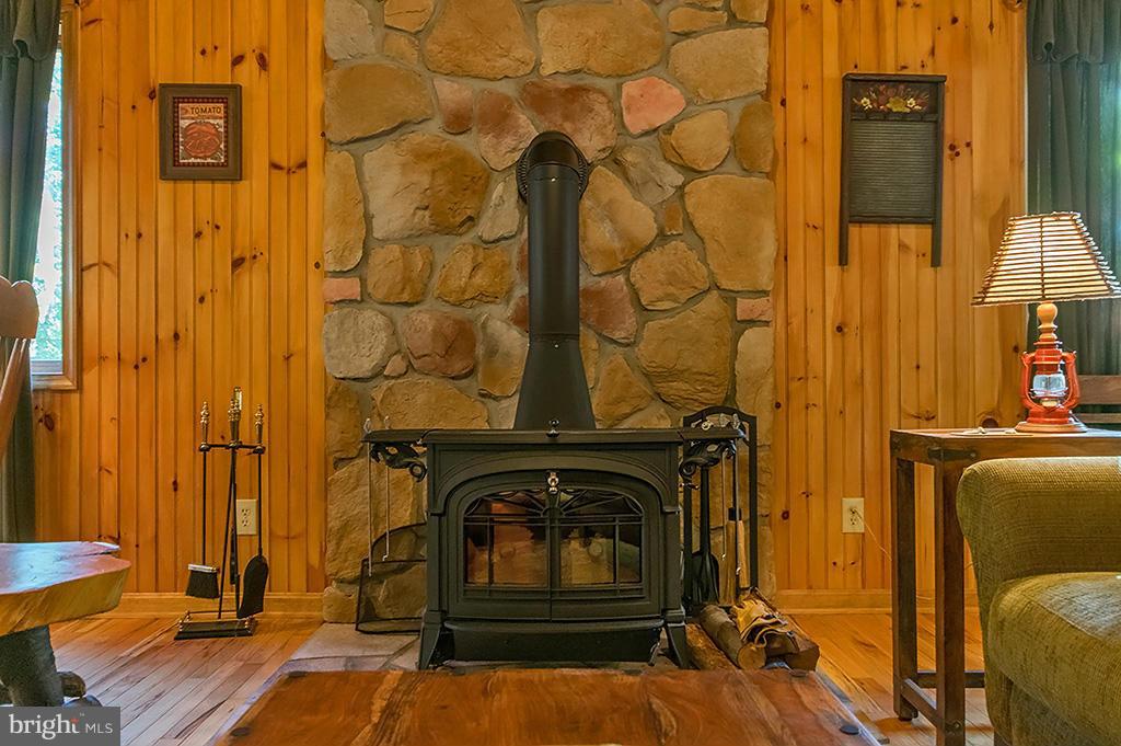 RIVER RIDGE - Residential