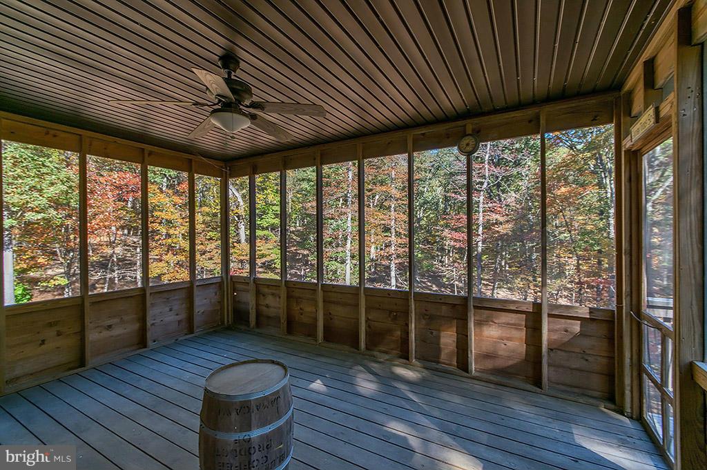 RIVER RIDGE - Residential