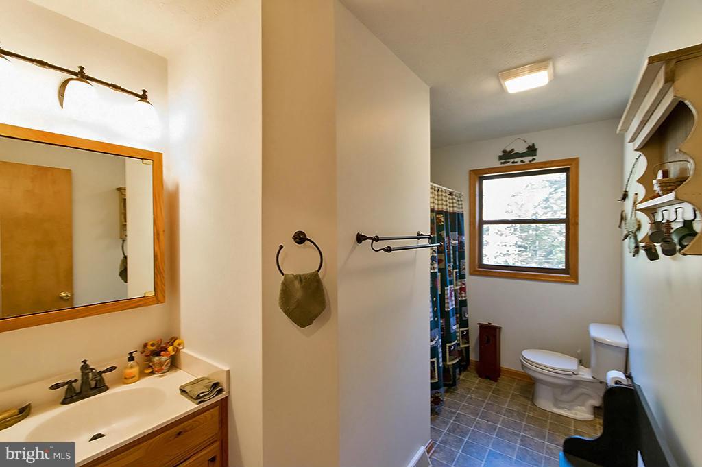 RIVER RIDGE - Residential