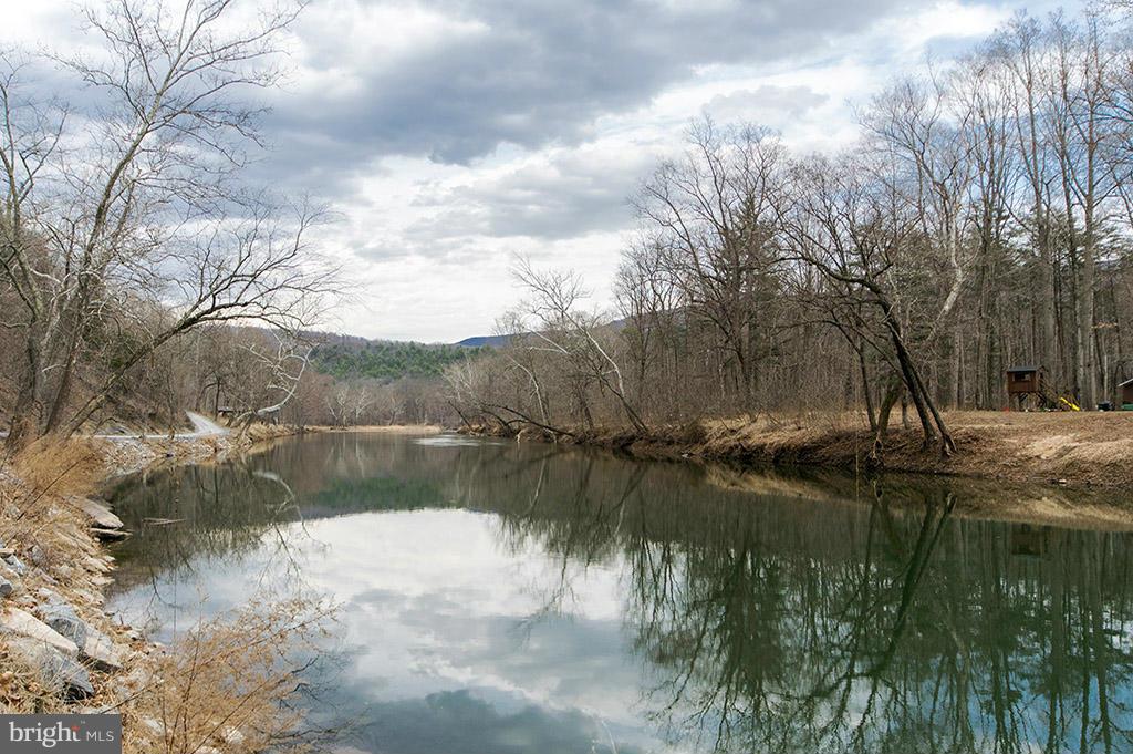 RIVER RIDGE - Residential