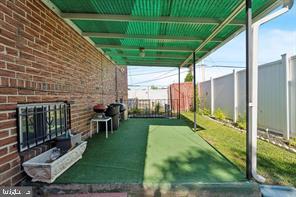 YEADON - Residential