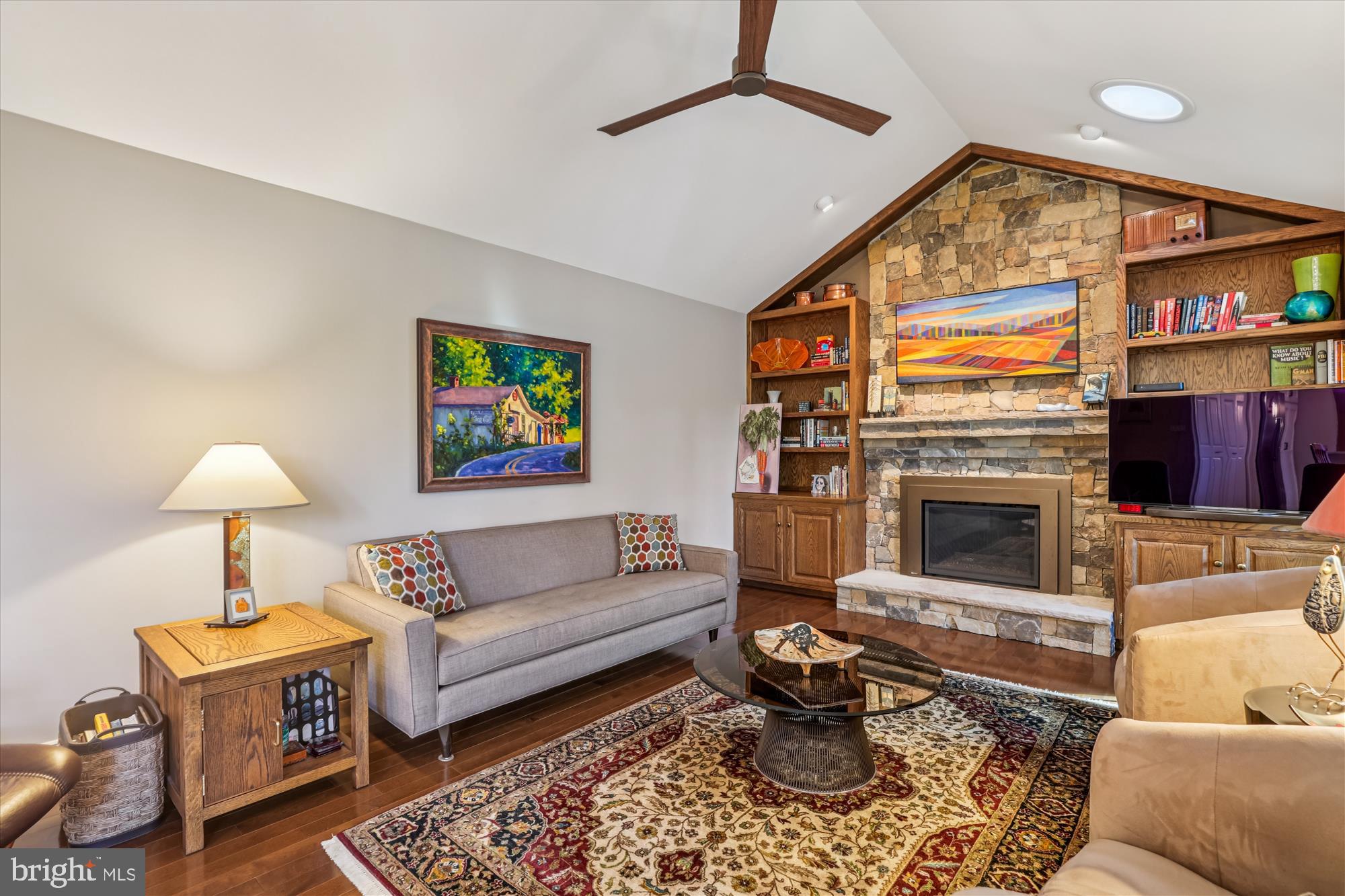 SOUTHPORT - Residential