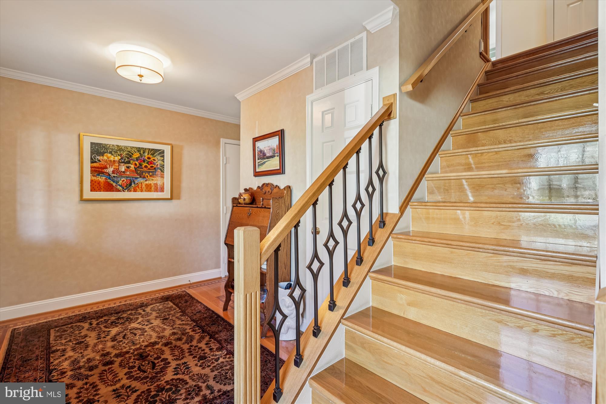 5608 DOOLITTLE STREET