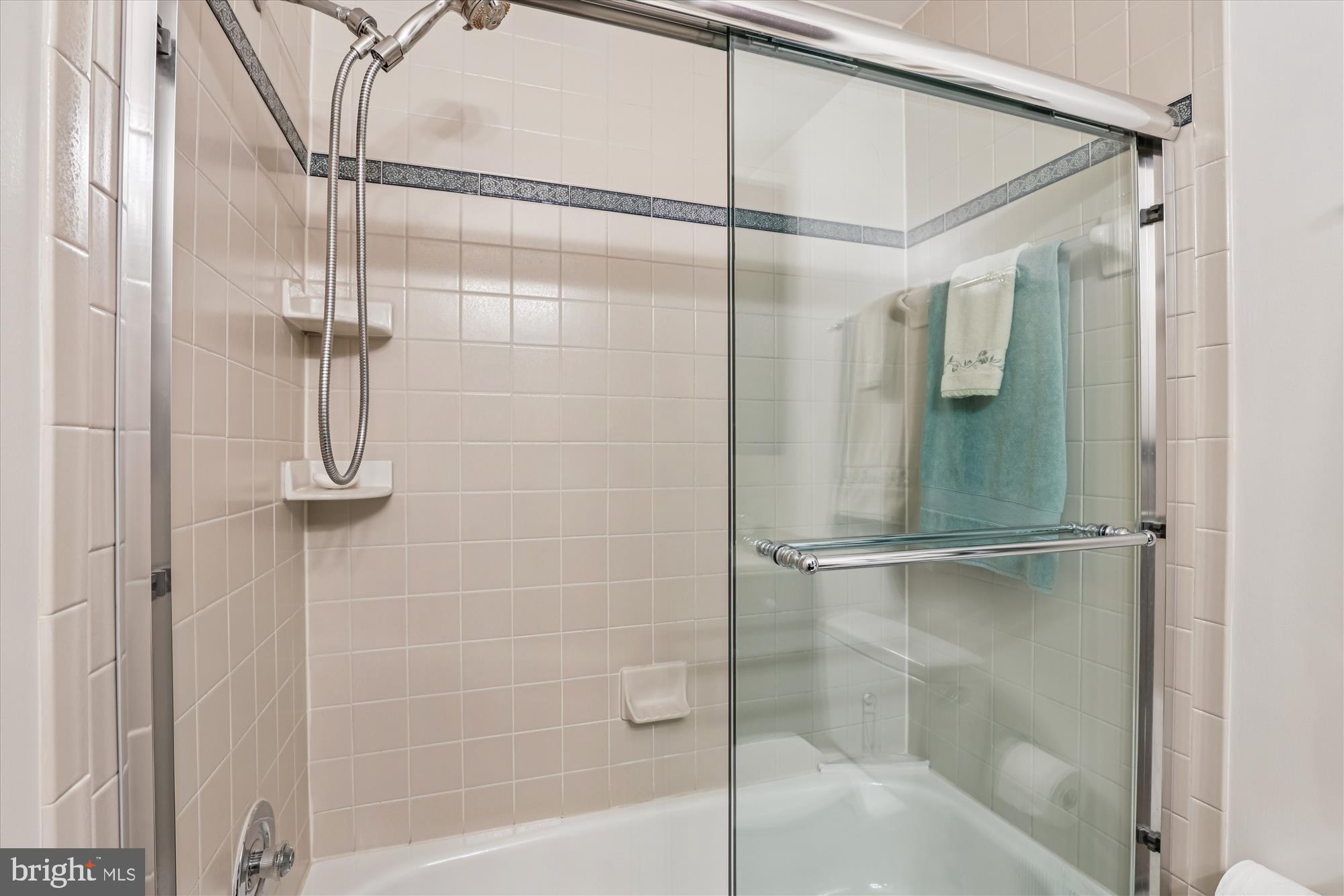 SOUTHPORT - Residential