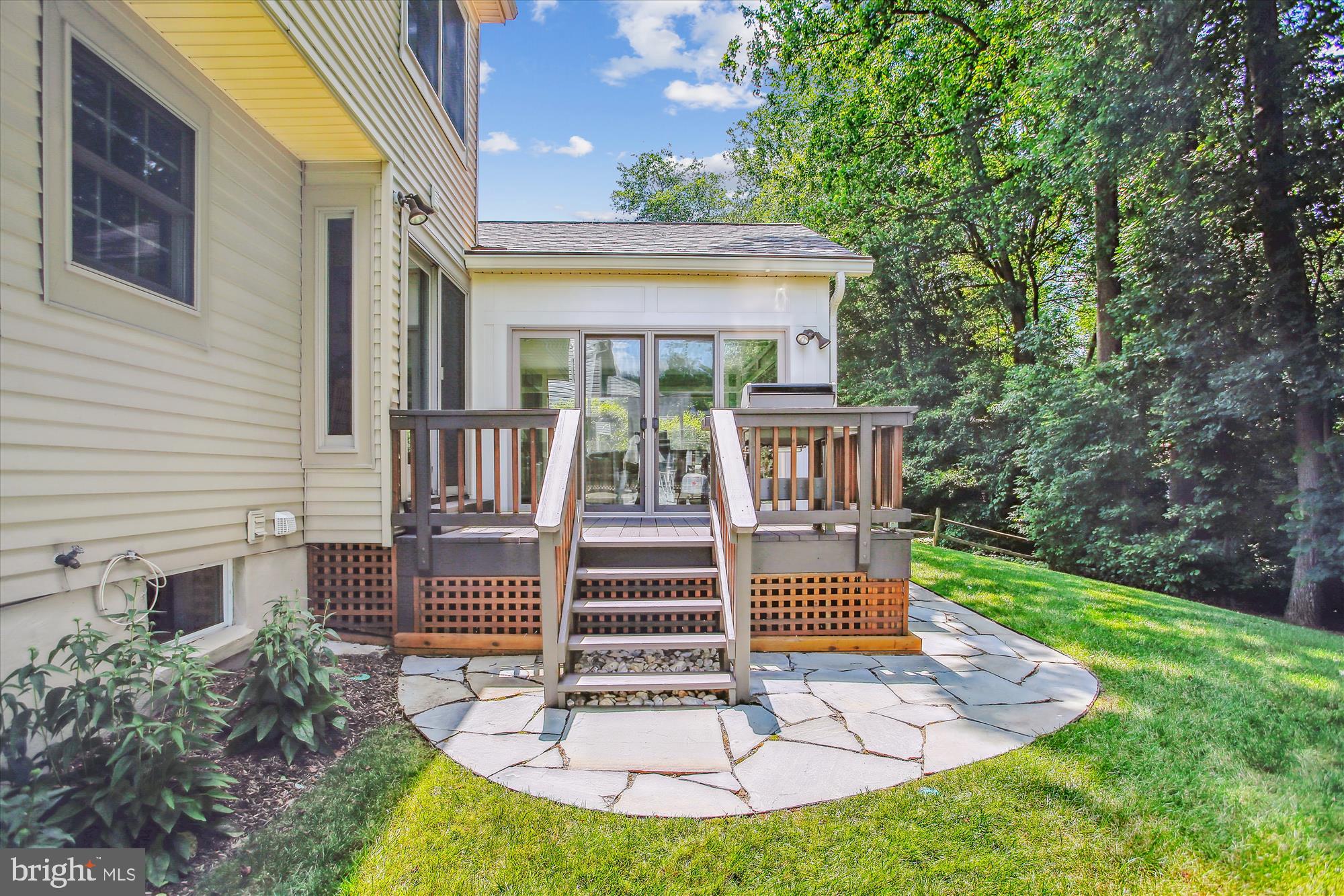 SOUTHPORT - Residential