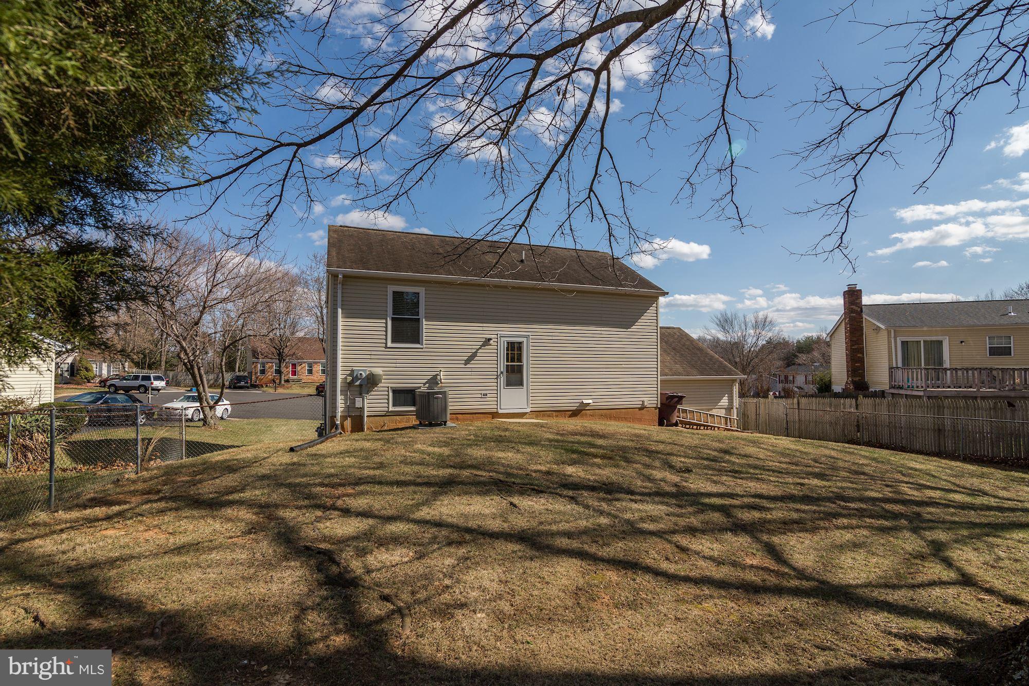 DALE CITY - Residential