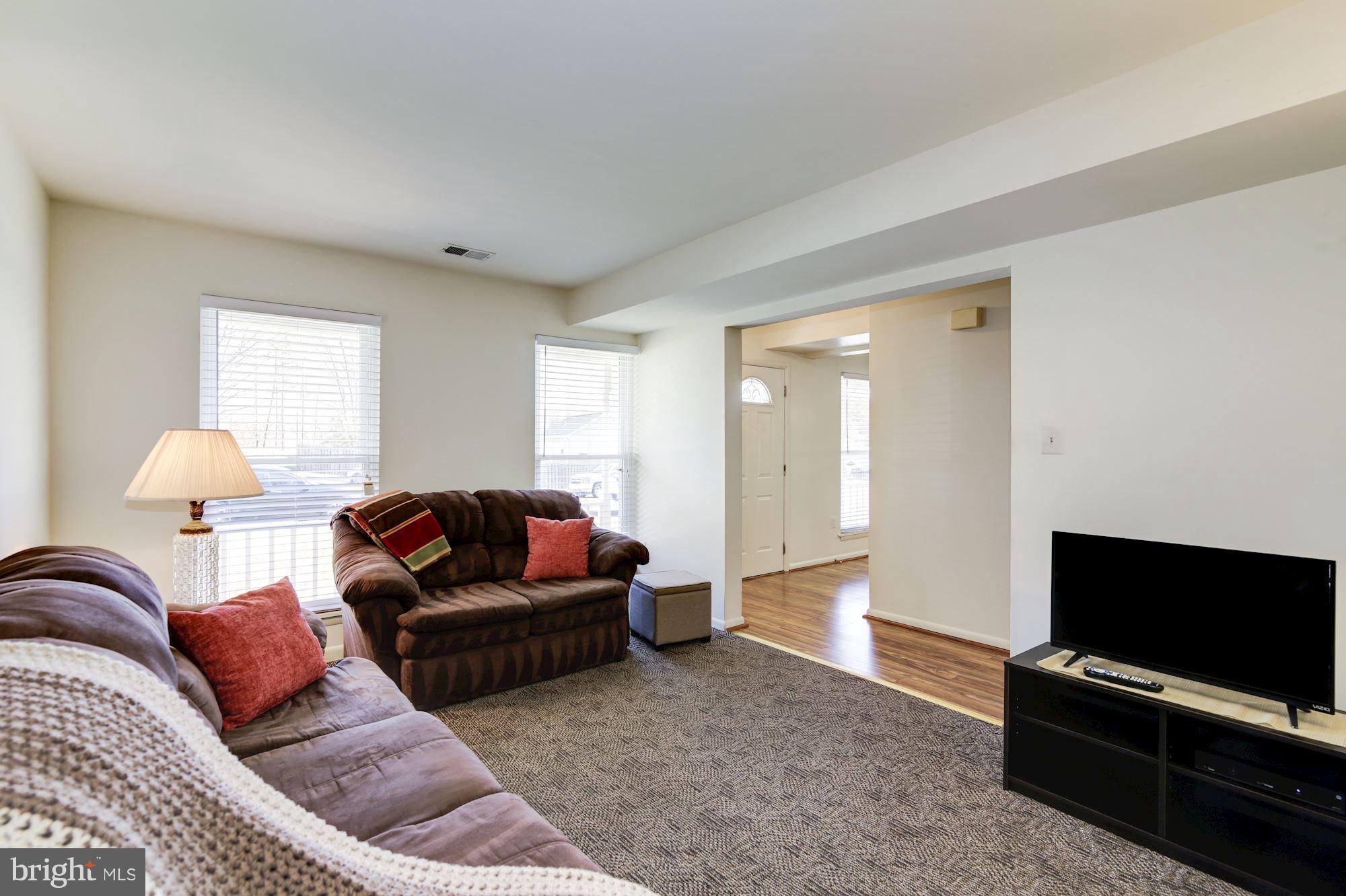 DALE CITY - Residential