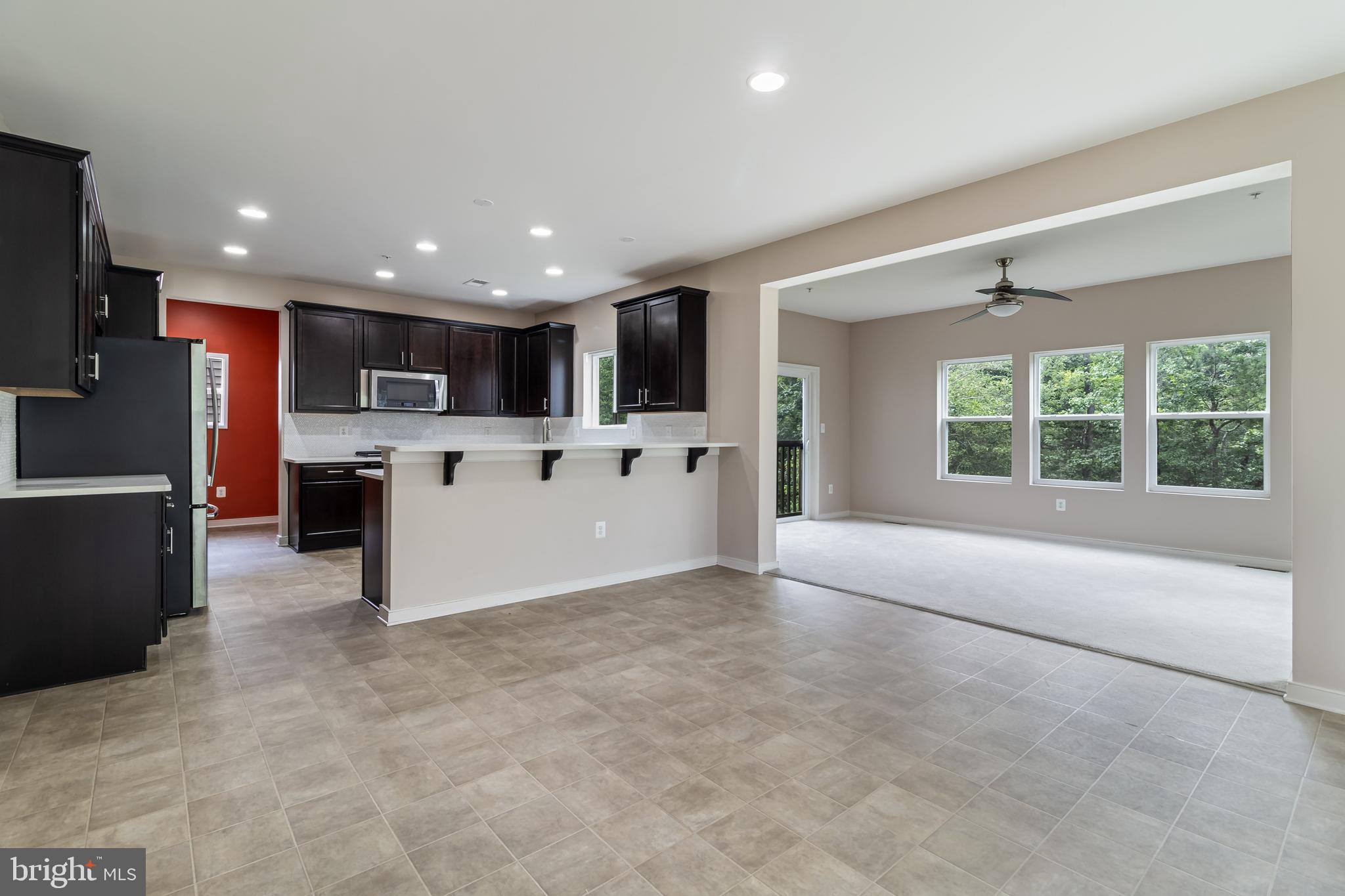 3166 KREFELD LANE
