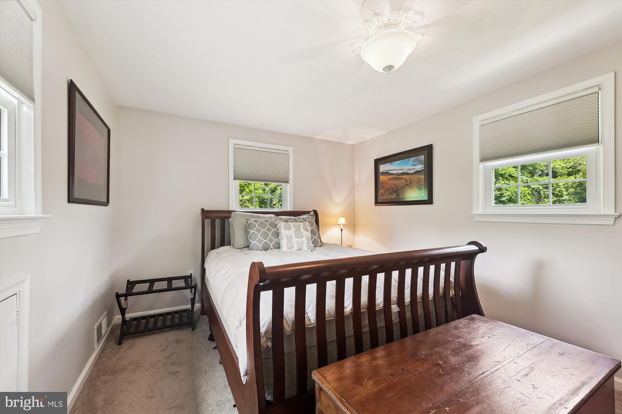 BROYHILL PARK - Residential Lease