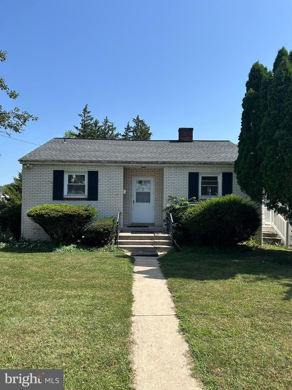 Photo of 617 W Main Street, MOUNT JOY, PA 17552 (MLS # PALA2091218)