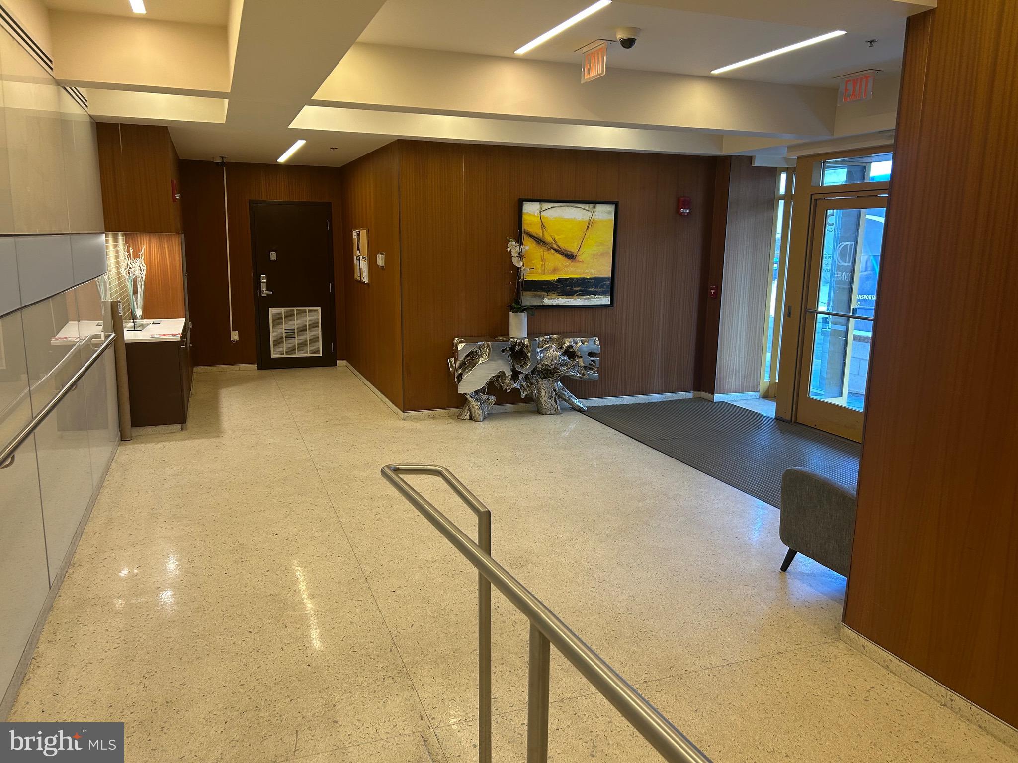 UNIVERSITY TOWN CENTER - Residential