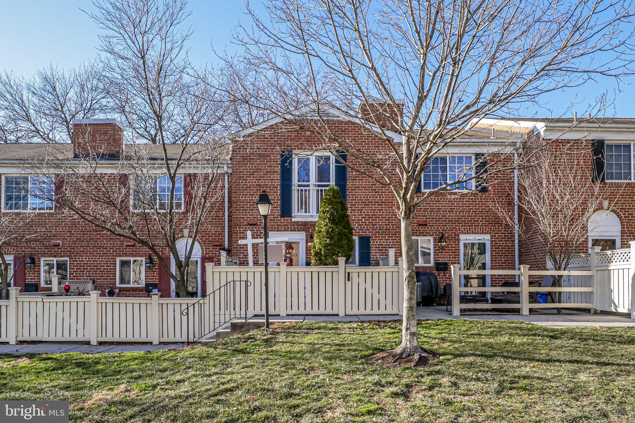 PARKSIDE AT ALEXANDRIA - Residential