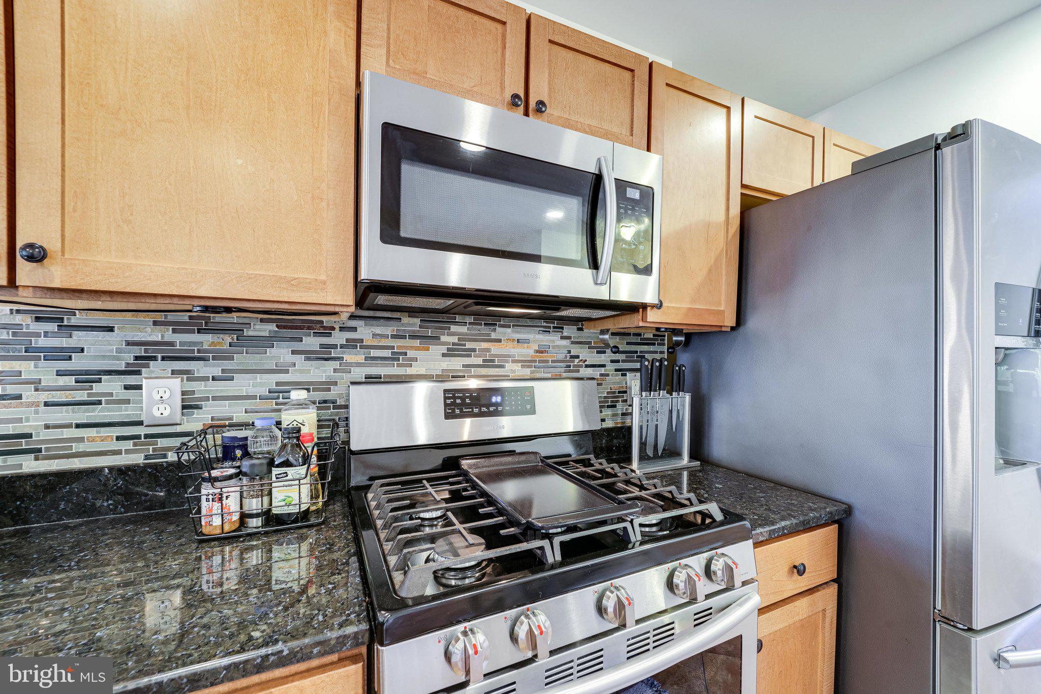 PARKSIDE AT ALEXANDRIA - Residential