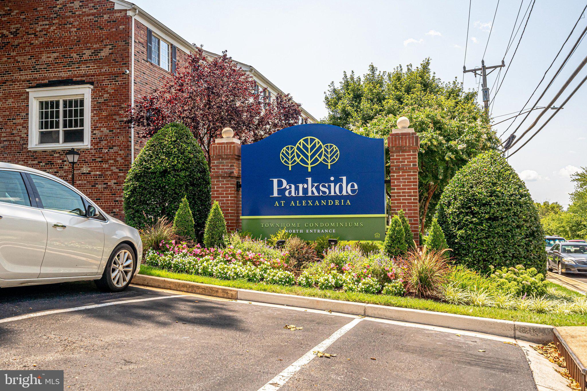 PARKSIDE AT ALEXANDRIA - Residential