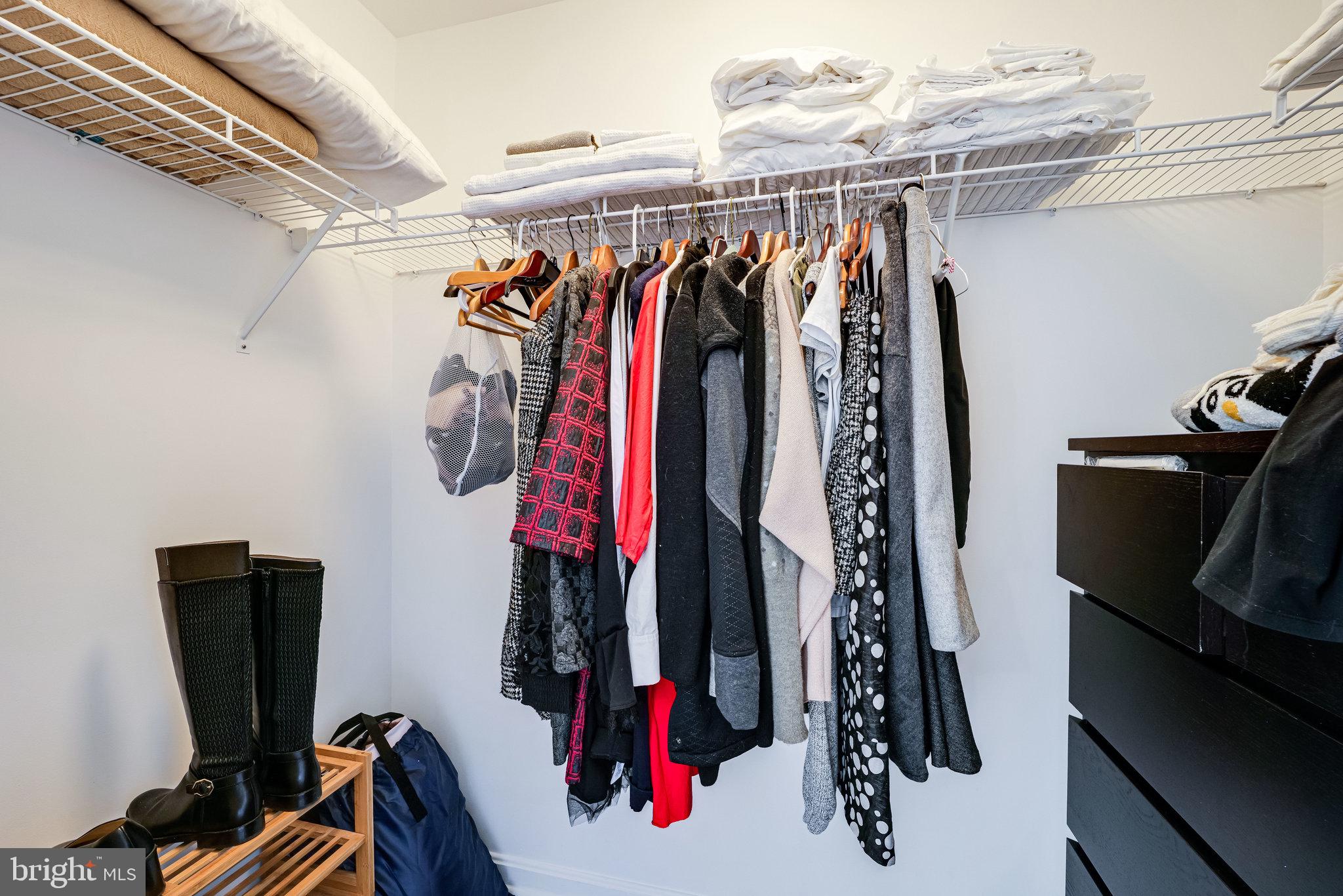 PARKSIDE AT ALEXANDRIA - Residential