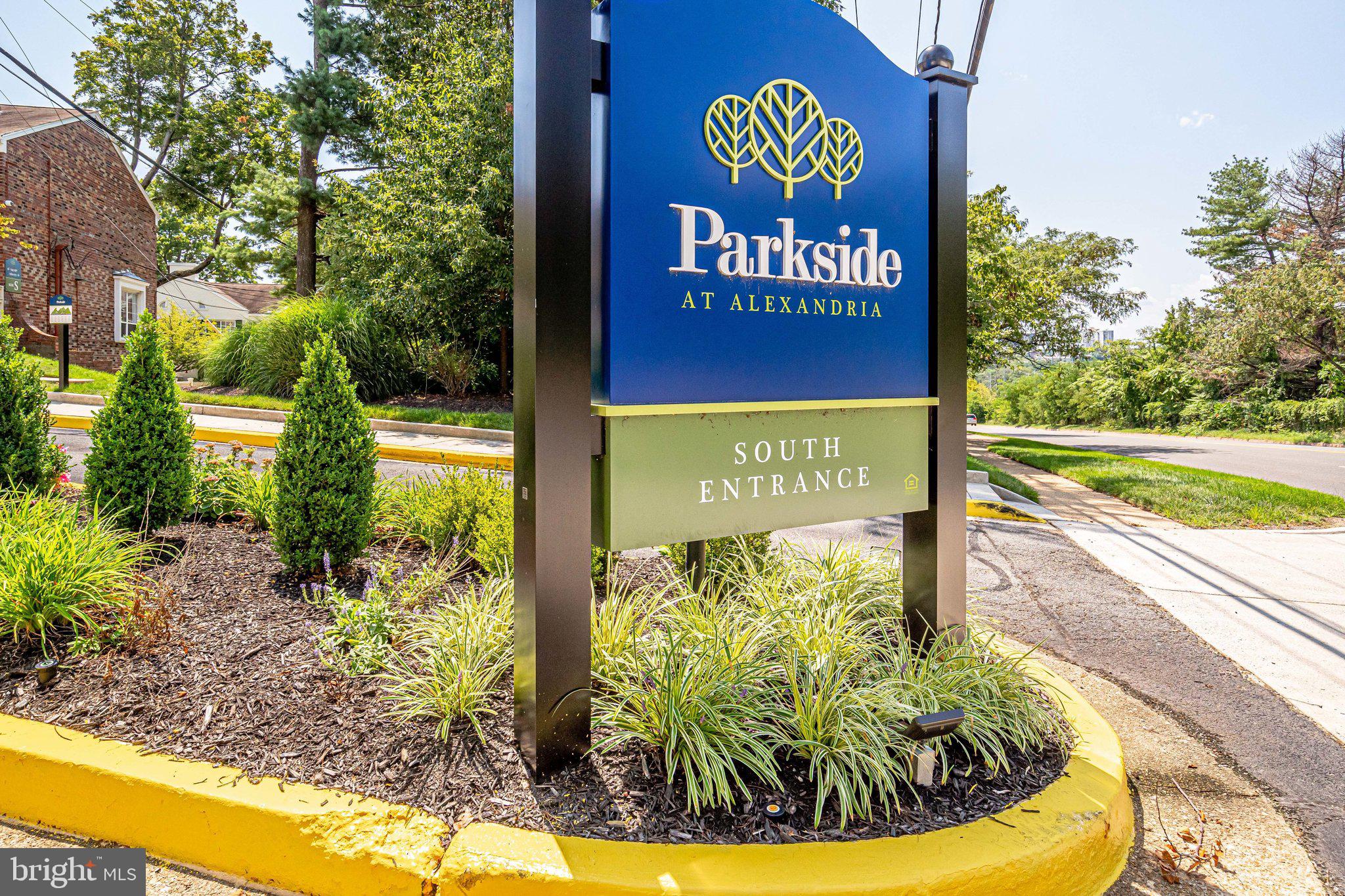 PARKSIDE AT ALEXANDRIA - Residential